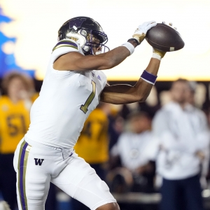 Washington football: Huskies vs. Oregon odds and prediction for Week 10