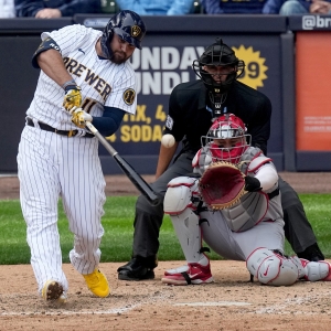 Cardinals vs Brewers Odds, Picks, & Predictions Today — Slow Starter