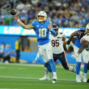 Los Angeles Chargers bate o New York Jets no Monday Night Football com  ótima atuação da defesa