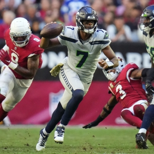 NFL Week 10 picks: Seattle Seahawks-Tampa Bay Buccaneers predictions for  1st game in Germany 