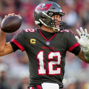 What TV channel is Buccaneers vs Panthers today? Free live stream,  prediction, odds, time, how to watch Tampa Bay vs Carolina online  (1/1/2023) 