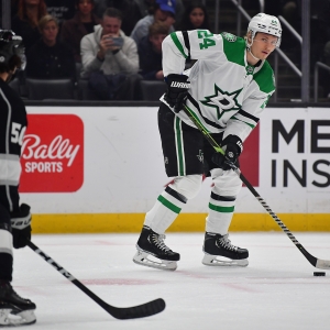 Dallas Stars vs. Chicago Blackhawks (3/28/23) - Stream the NHL Game - Watch  ESPN