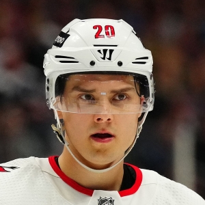 Washington Capitals at Carolina Hurricanes odds, picks and predictions