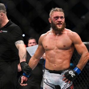 MMA DFS Picks for DraftKings - UFC 292 - 8/19/23 