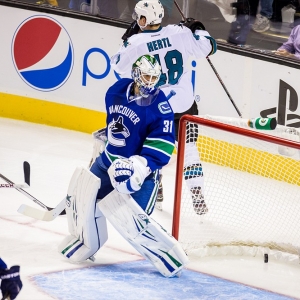 Vancouver Canucks goalie Eddie Lack