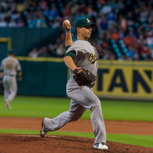 Oakland Athletics starting pitcher Tommy Milone