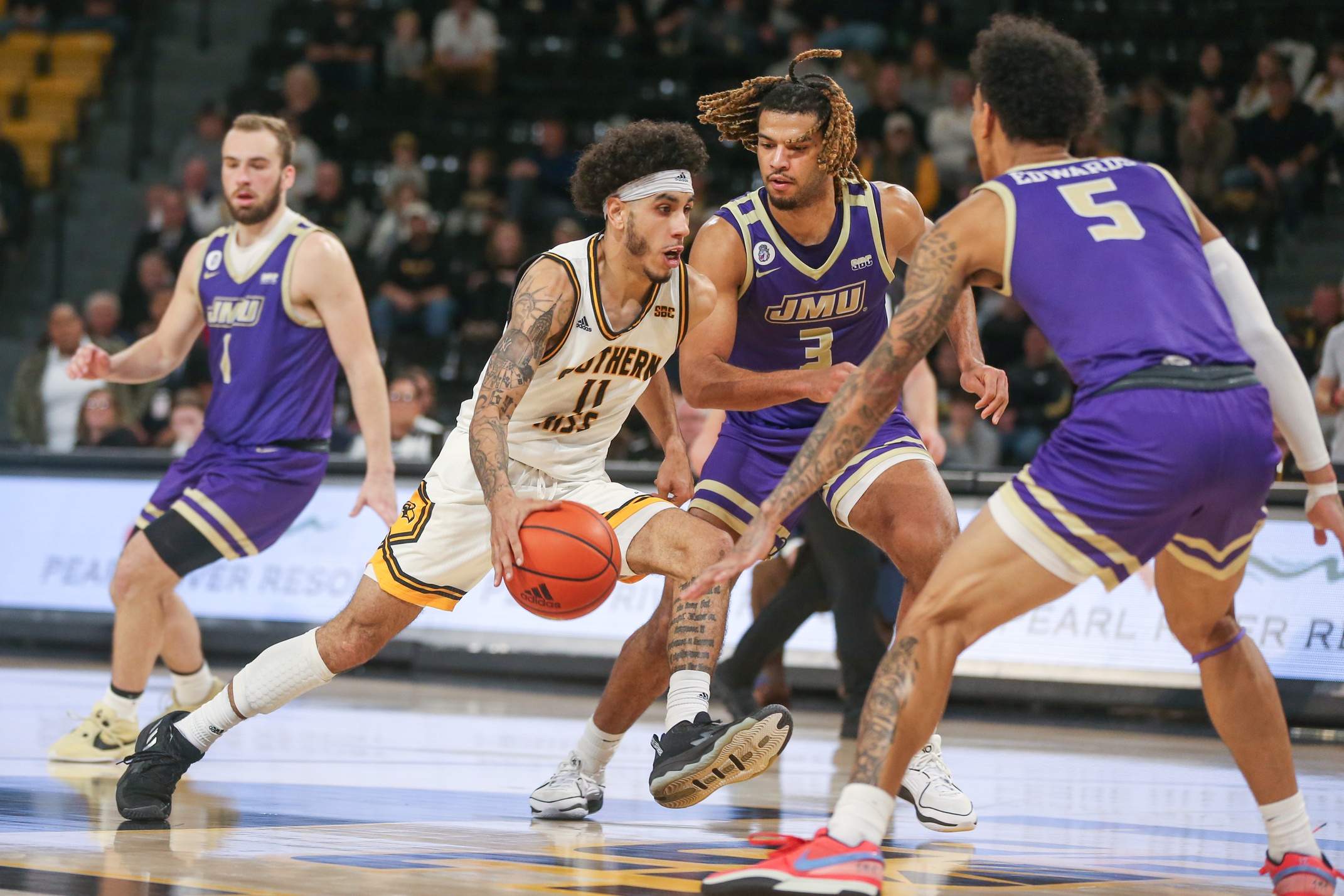 college basketball picks Andre Curbelo Southern Miss Golden Eagles predictions best bet odds