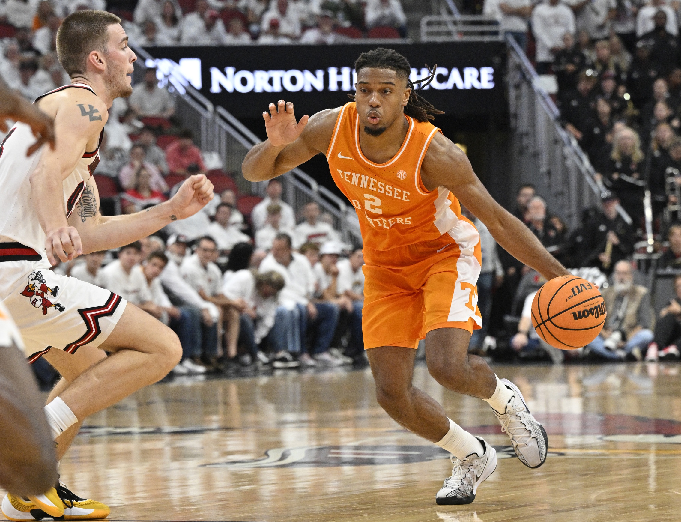 college basketball picks Chaz Lanier Tennessee Volunteers predictions best bet odds