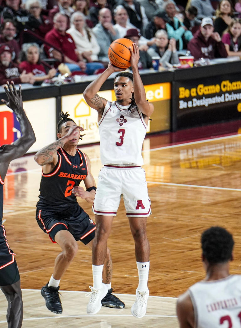 college basketball picks Christian Cook New Mexico State Aggies predictions best bet odds