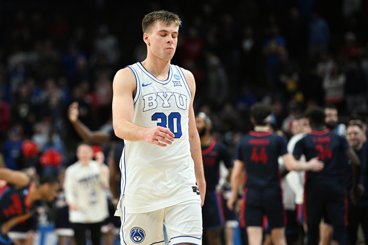 college basketball picks Dallin Hall BYU Cougars predictions best bet odds