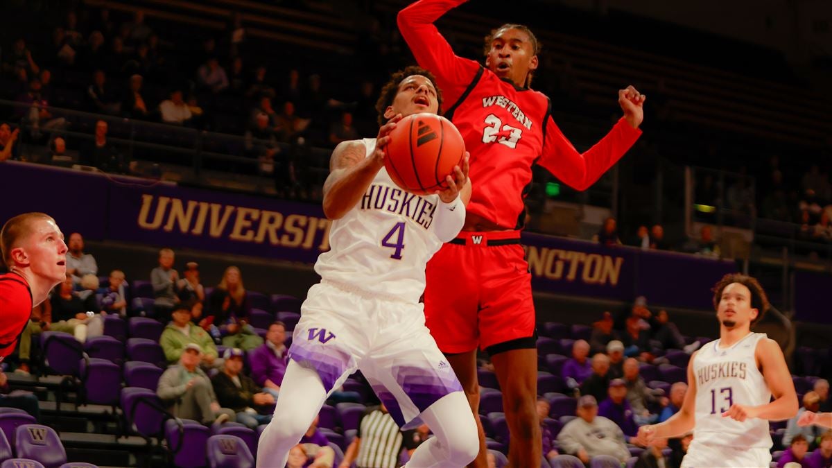 college basketball picks DJ Davis Washington Huskies predictions best bet odds