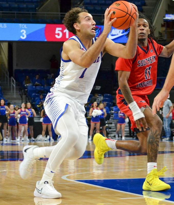 college basketball picks Isaiah Rivera DePaul Blue Demons predictions best bet odds