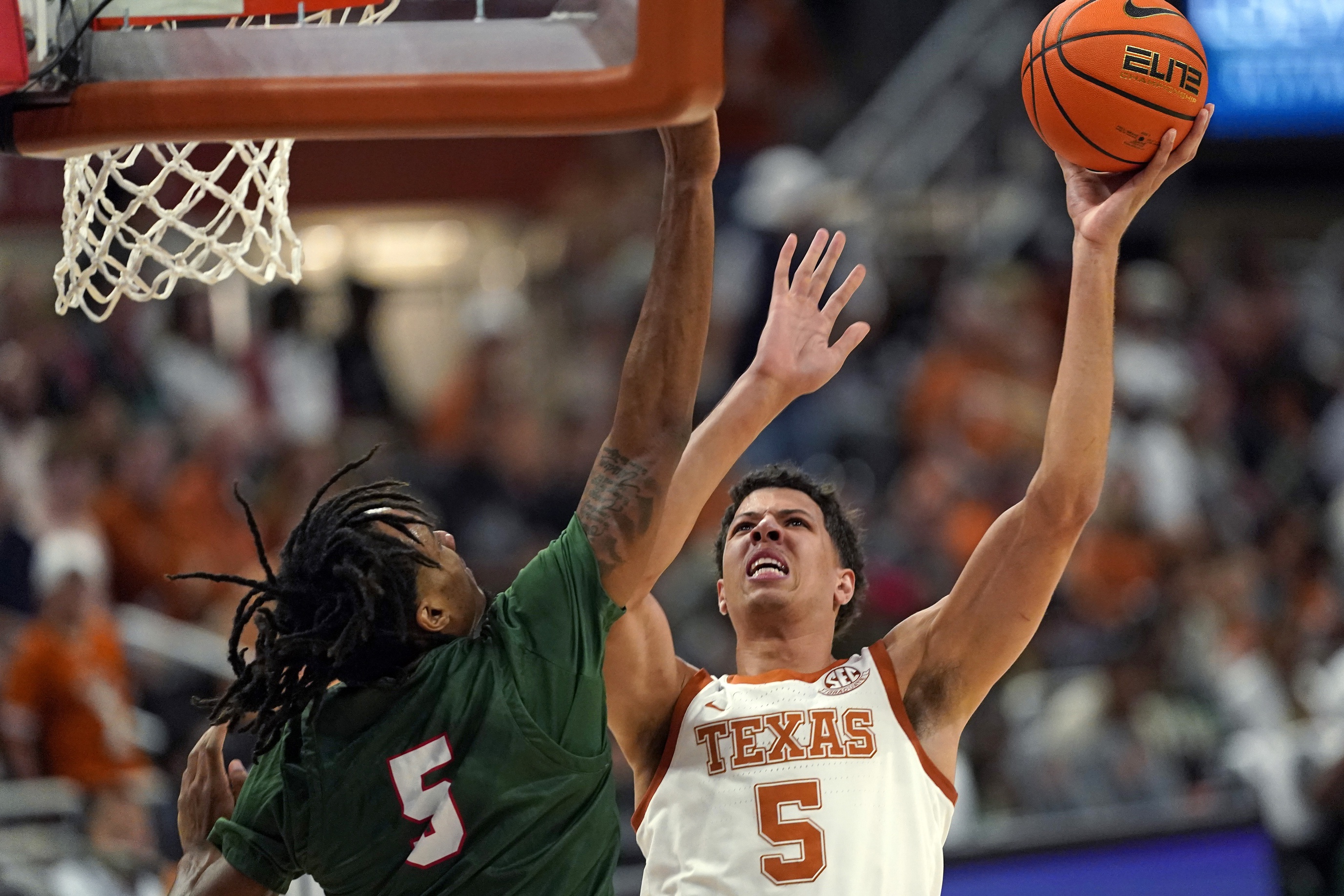 college basketball picks Kadin Shedrick  Texas Longhorns predictions best bet odds