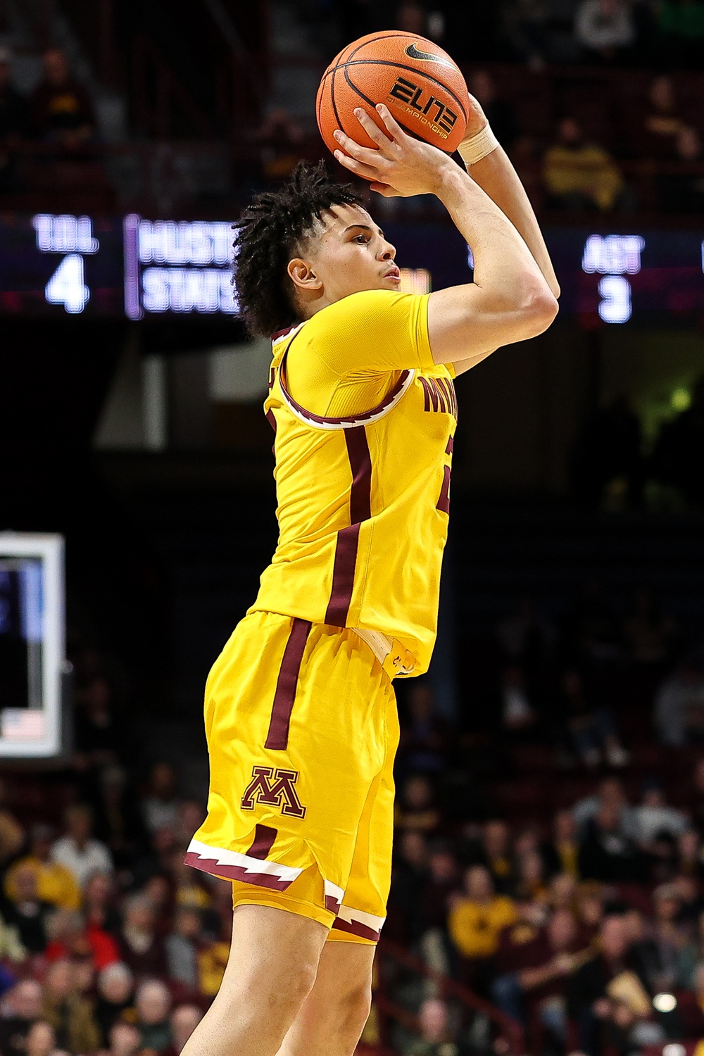 college basketball picks Mike Mitchell Minnesota Golden Gophers predictions best bet odds