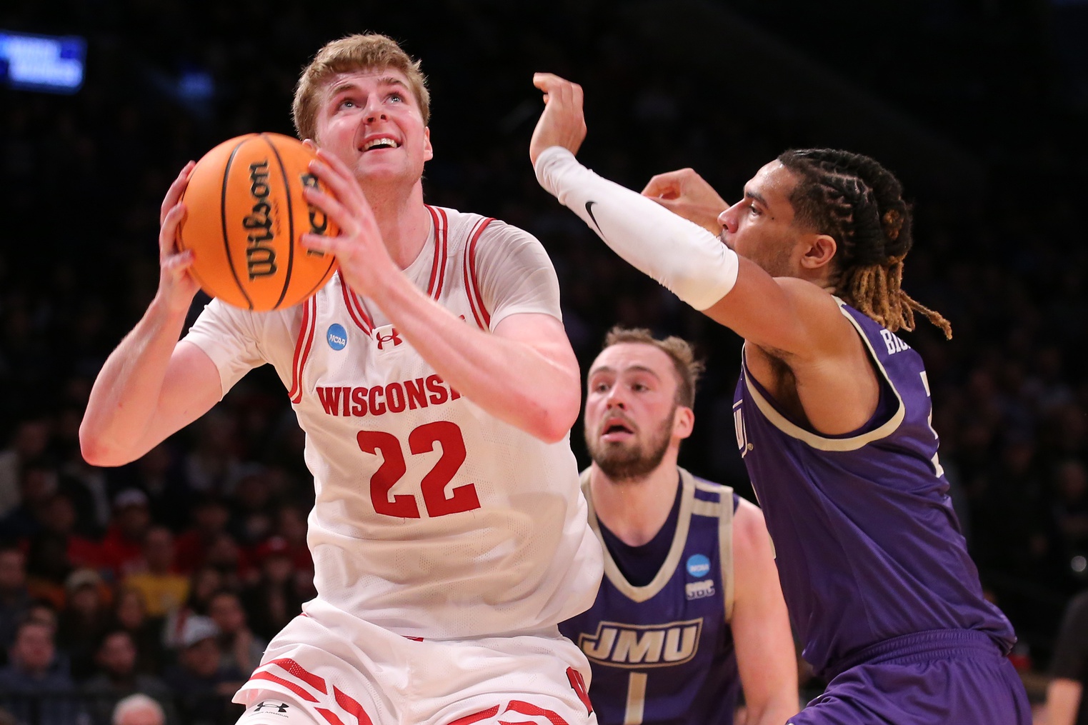 college basketball picks Steven Crowl Wisconsin Badgers predictions best bet odds