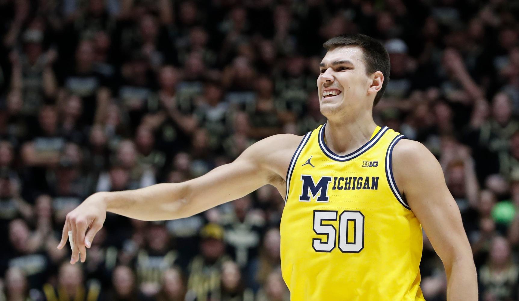 college basketball picks Vladislav Goldin Michigan Wolverines predictions best bet odds