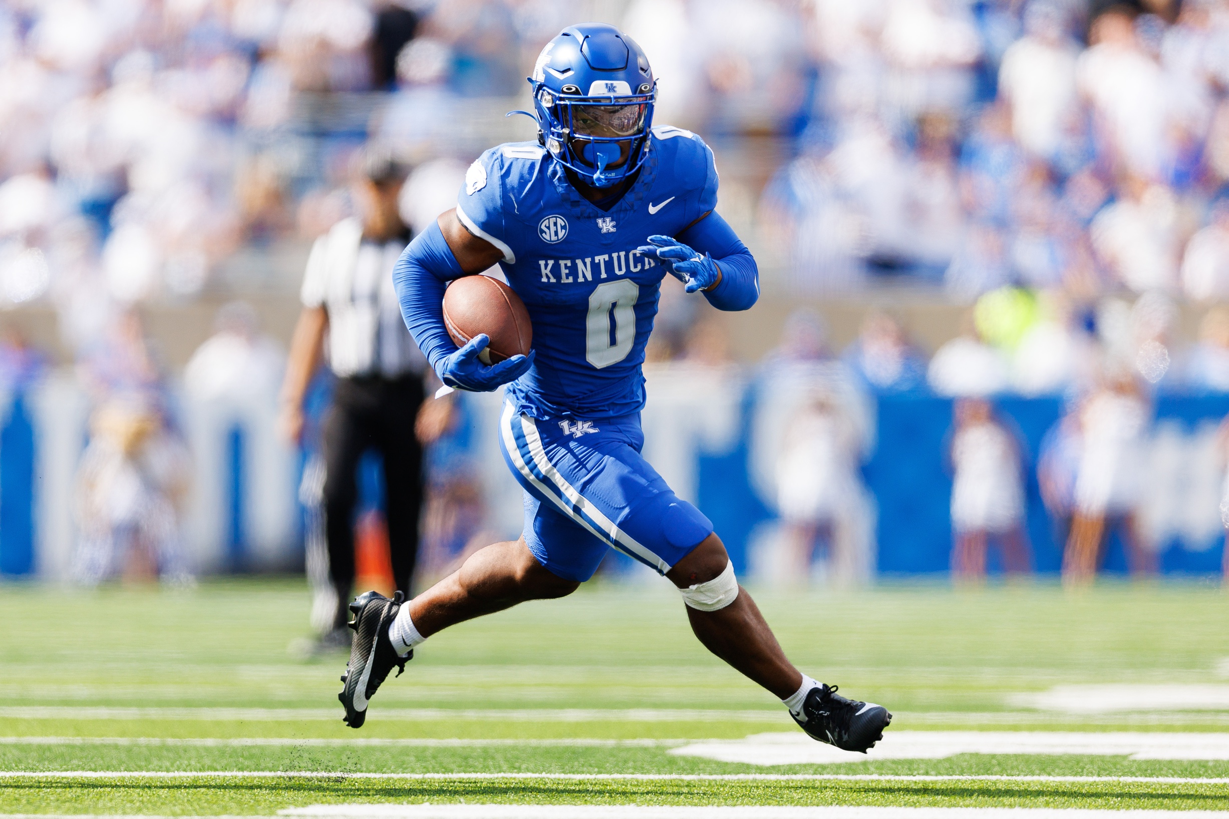 college football picks Demie Sumo-Karngbaye Kentucky Wildcats predictions best bet odds