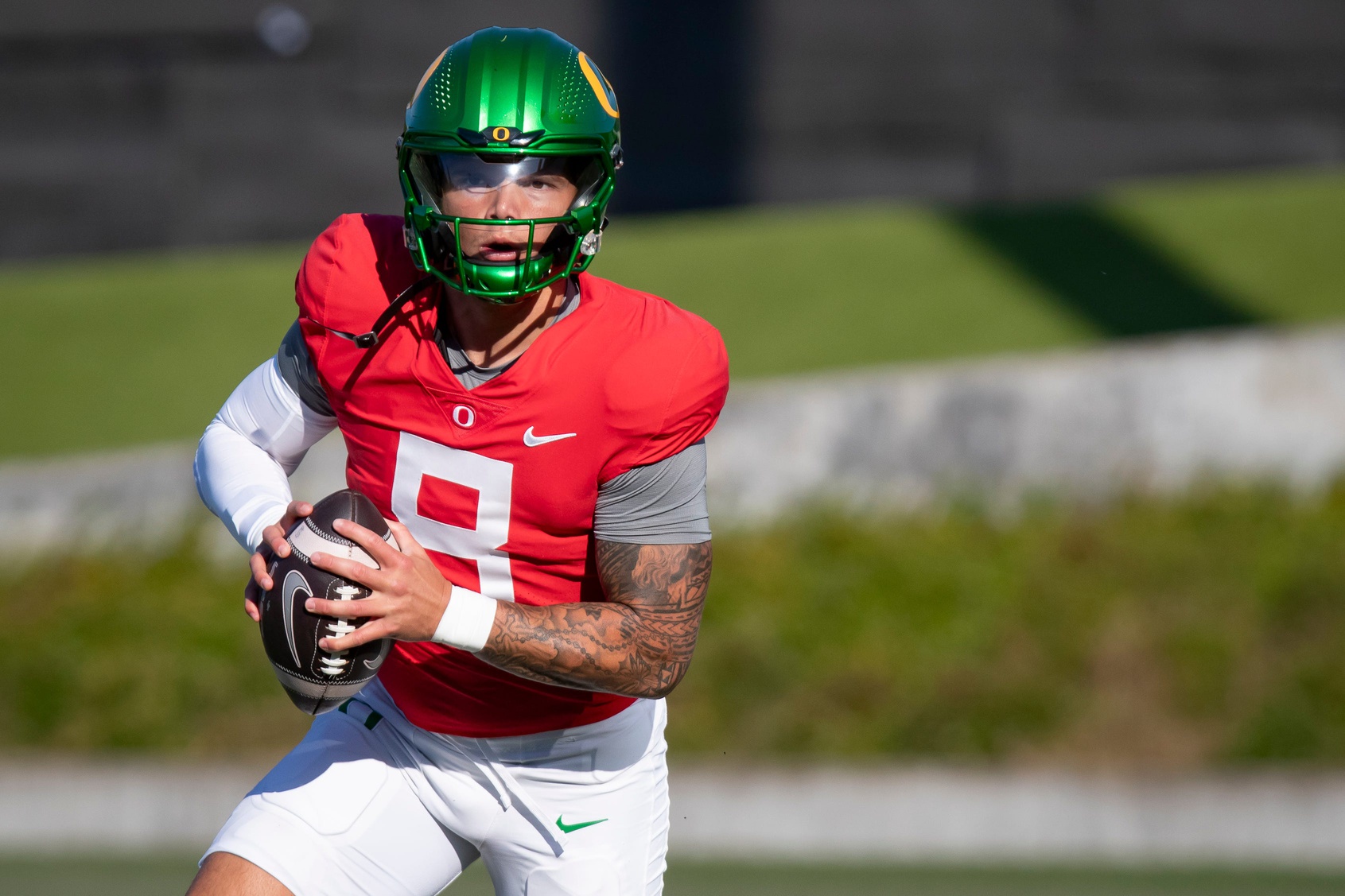 college football picks Dillon Gabriel Oregon Ducks predictions best bet odds