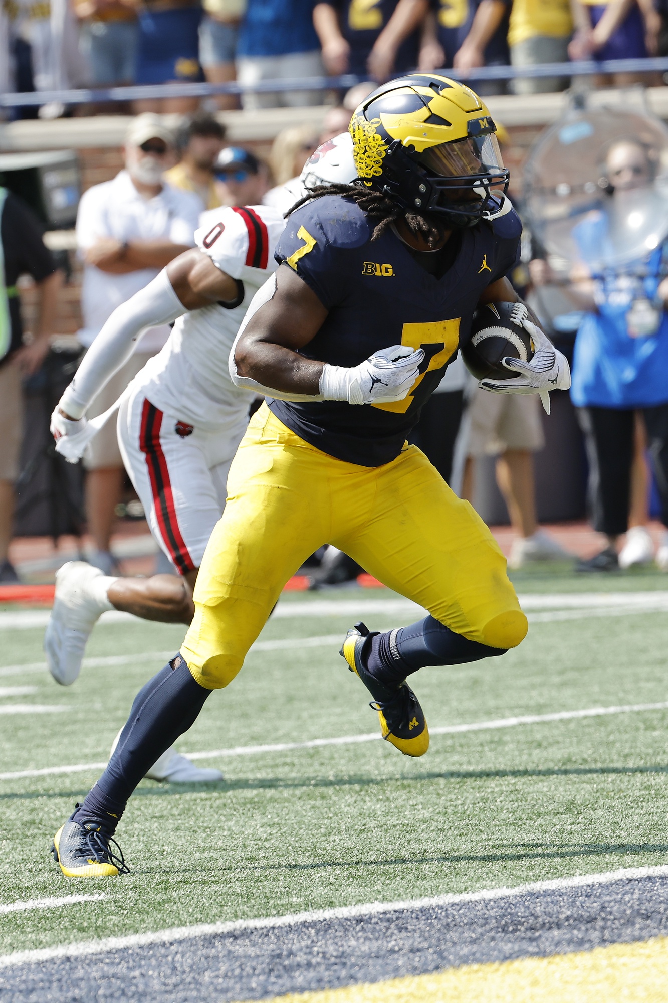 college football picks Donovan Edwards Michigan Wolverines predictions best bet odds