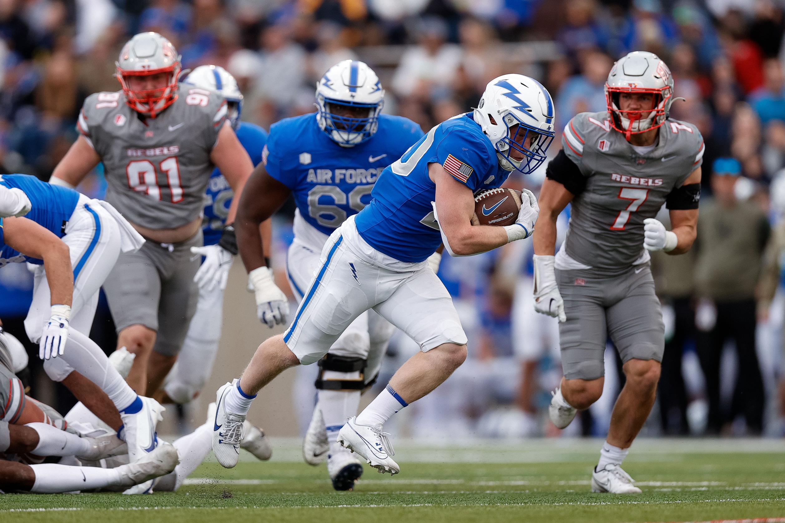 college football picks Dylan Carson Air Force Falcons predictions best bet odds