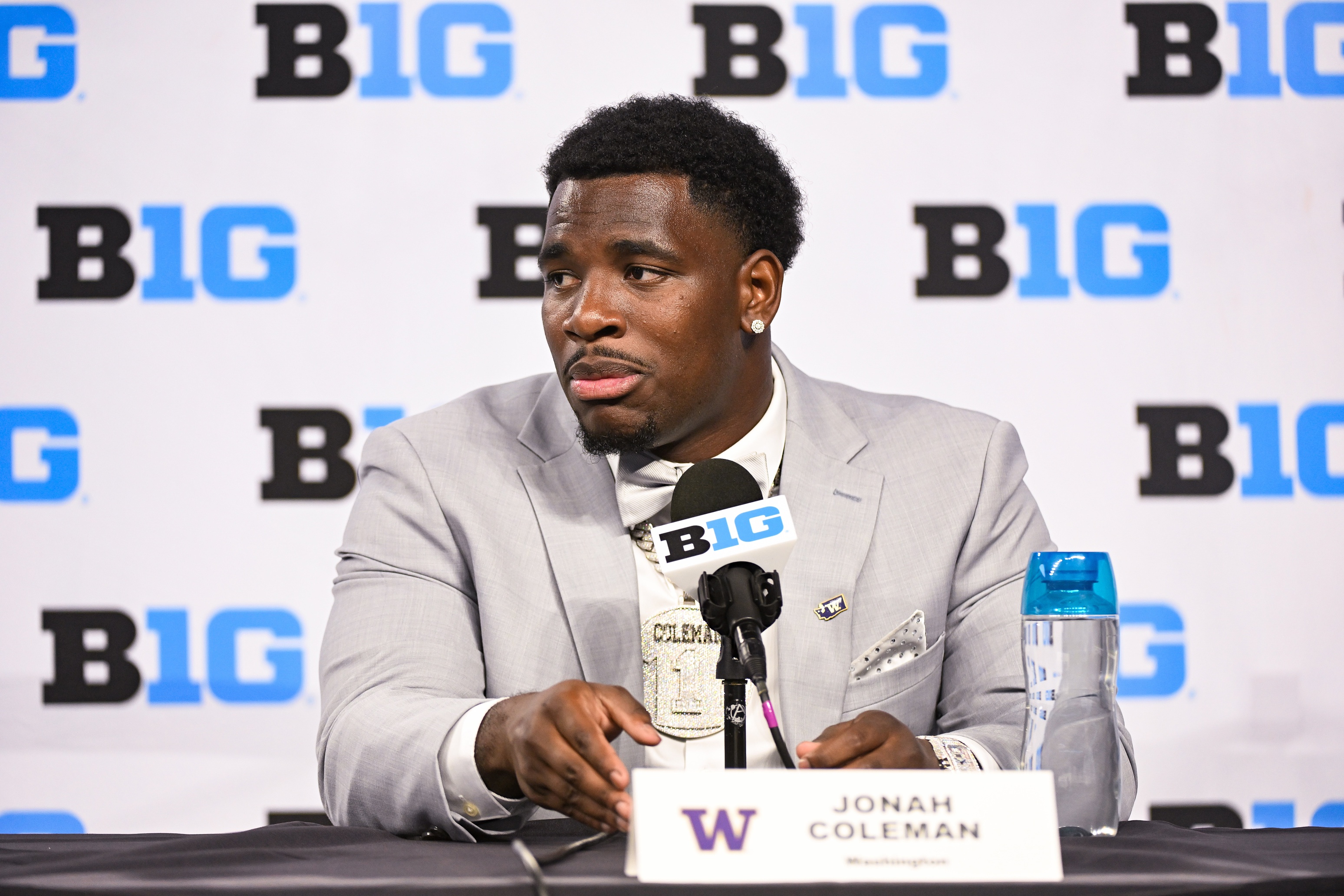 college football picks Jonah Coleman Washington Huskies predictions best bet odds