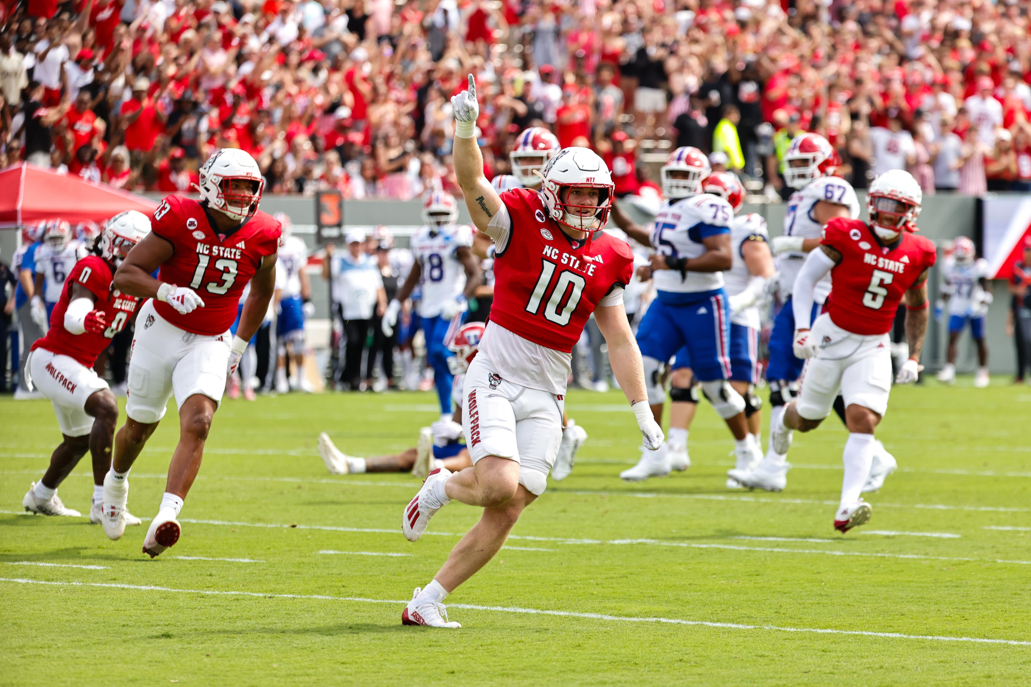 college football picks Kevin Concepcion NC State Wolfpack predictions best bet odds