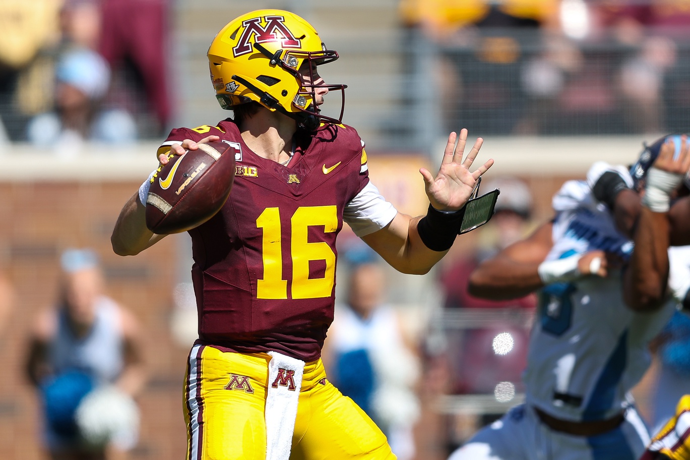 college football picks Max Brosmer Minnesota Golden Gophers predictions best bet odds