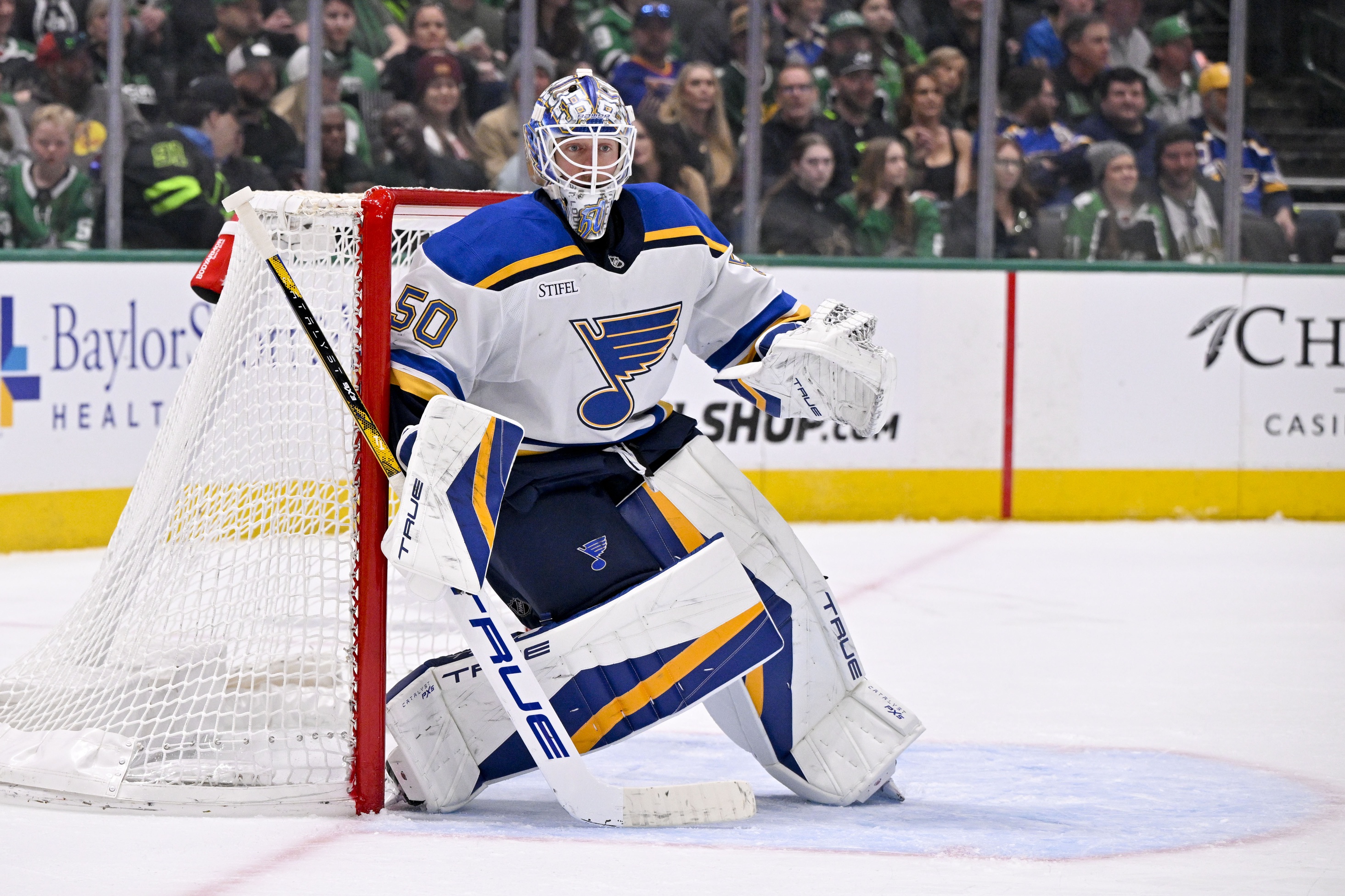 Expert NHL handicapping roundup Jordan Binnington St. Louis Blues