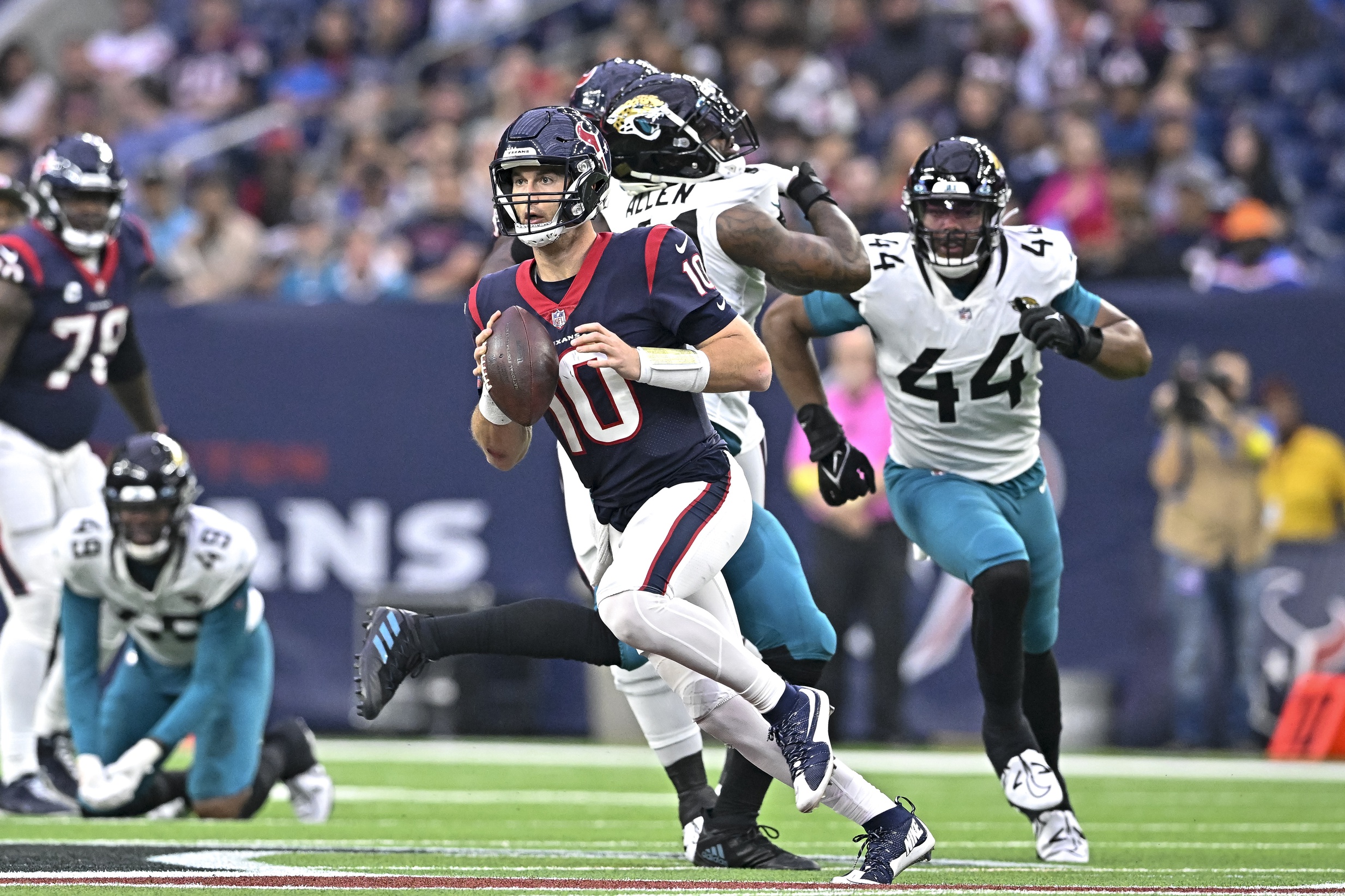 What TV channel is Texans vs Steelers game on today? Free live stream, odds  (10/1/2023) 