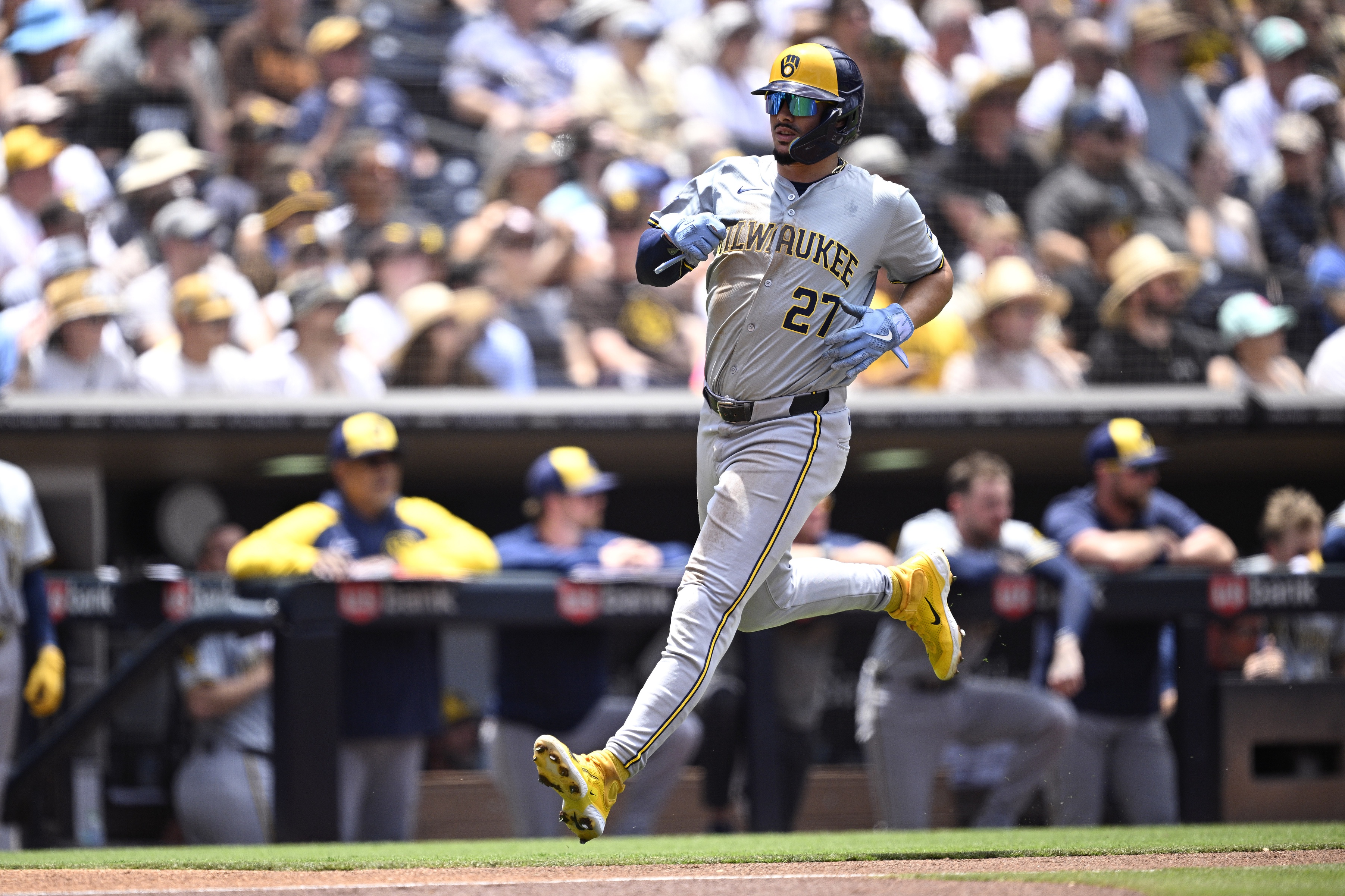 mlb picks Willy Adames Milwaukee Brewers predictions best bet odds