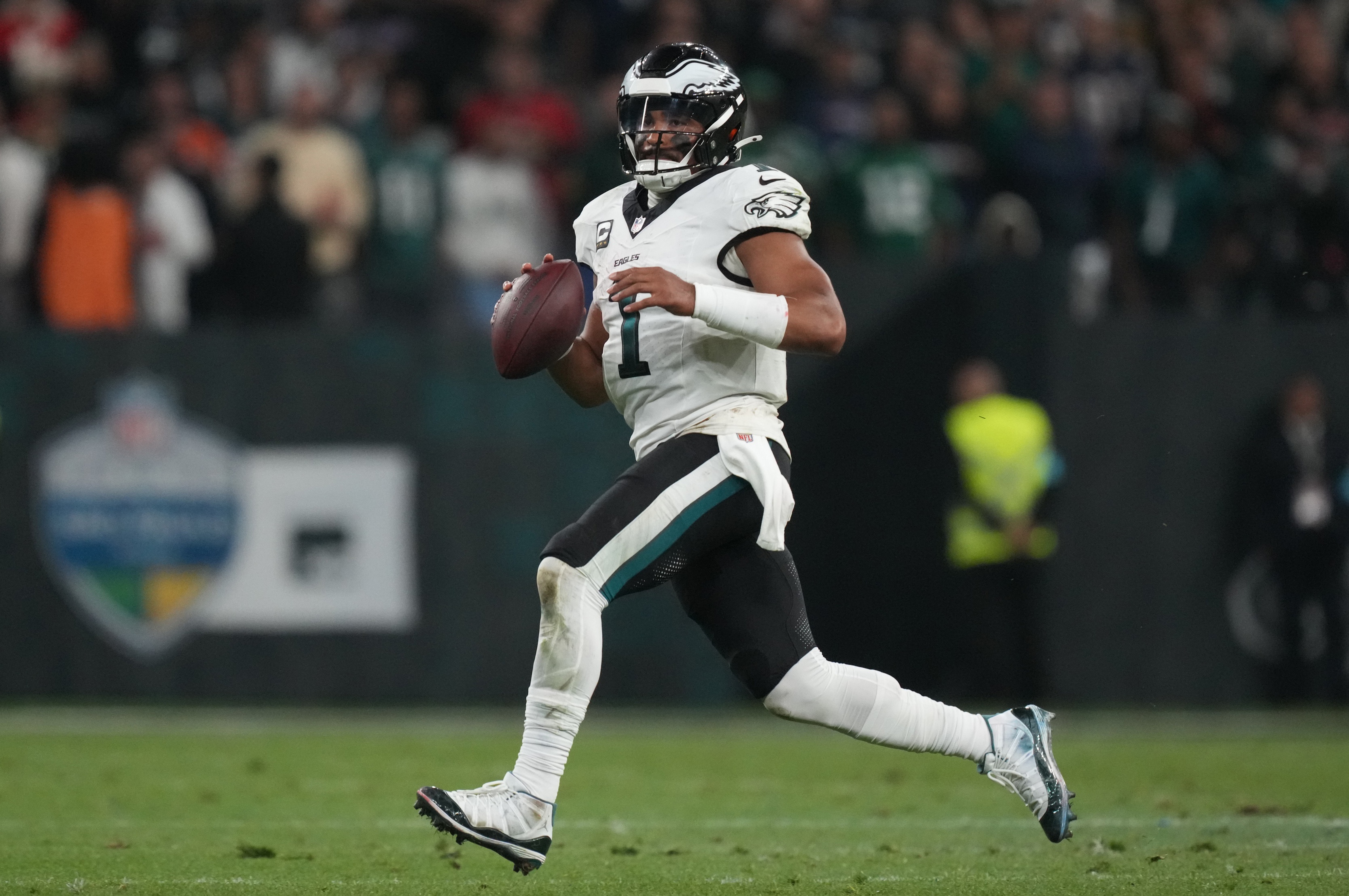 Monday Night Football picks Atlanta Falcons Philadelphia Eagles Jalen Hurts