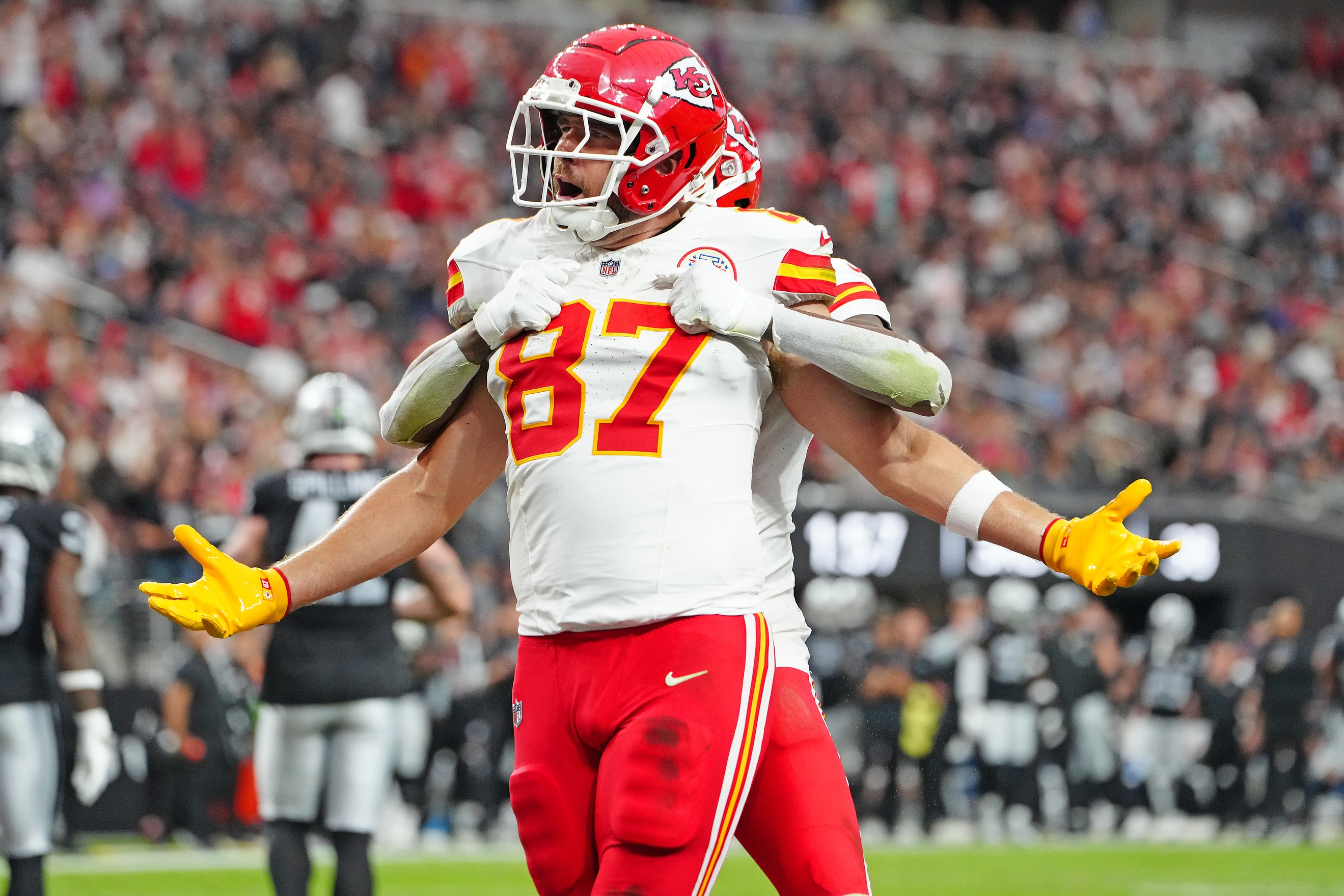 NFL confidence pool picks Week 9 Travis Kelce Kansas City Chiefs