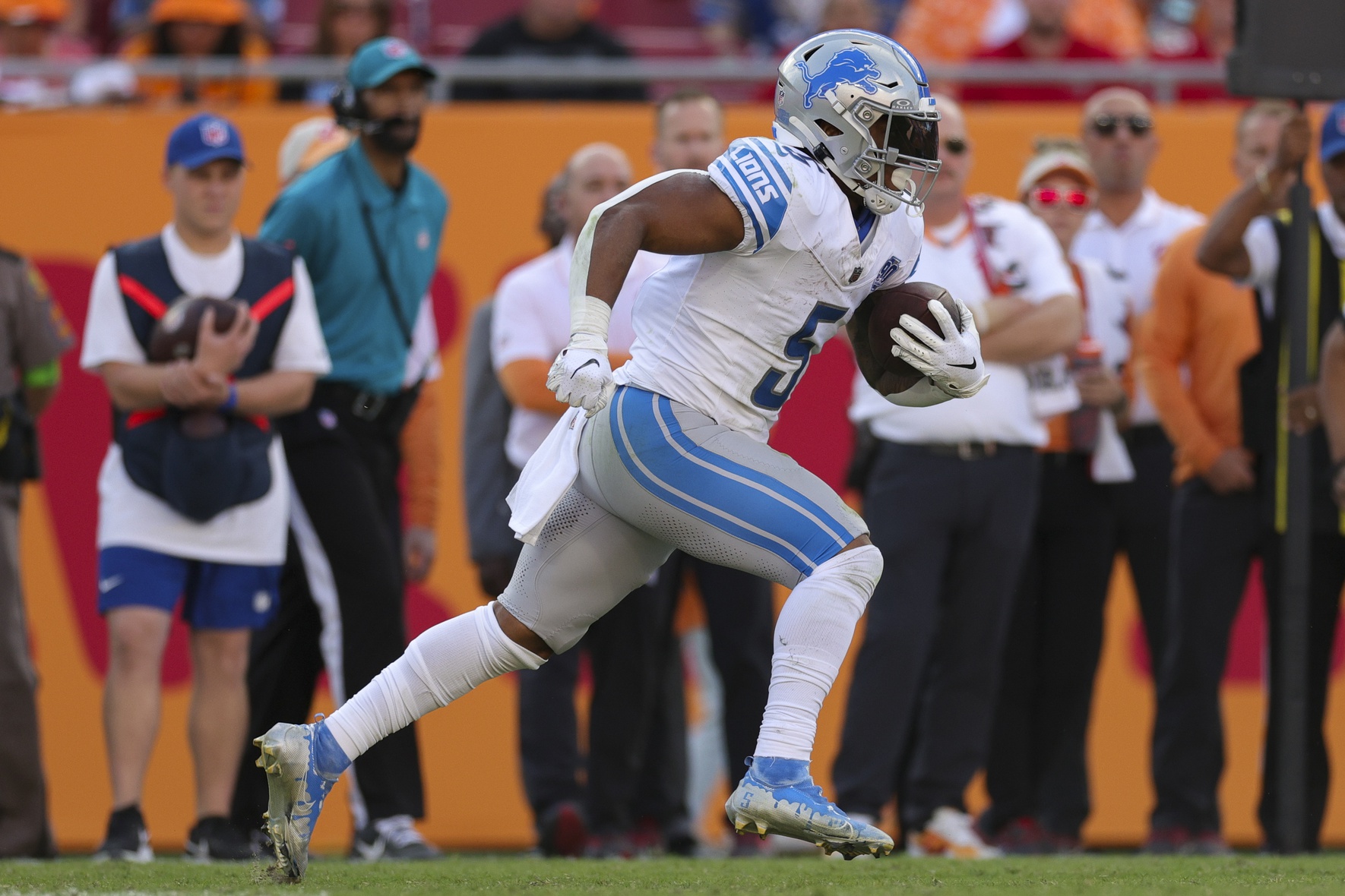 nfl picks David Montgomery Detroit Lions predictions best bet odds