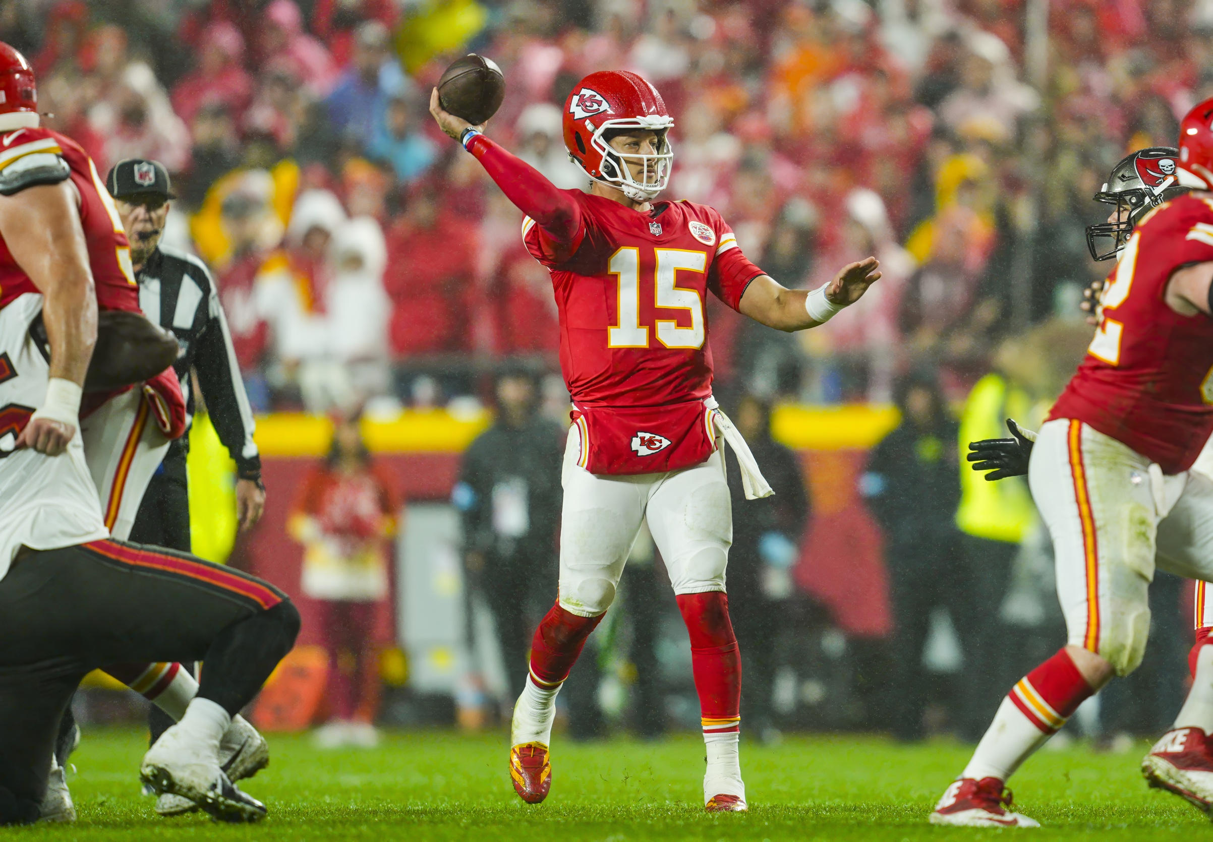 nfl picks Patrick Mahomes Kansas City Chiefs predictions best bet odds