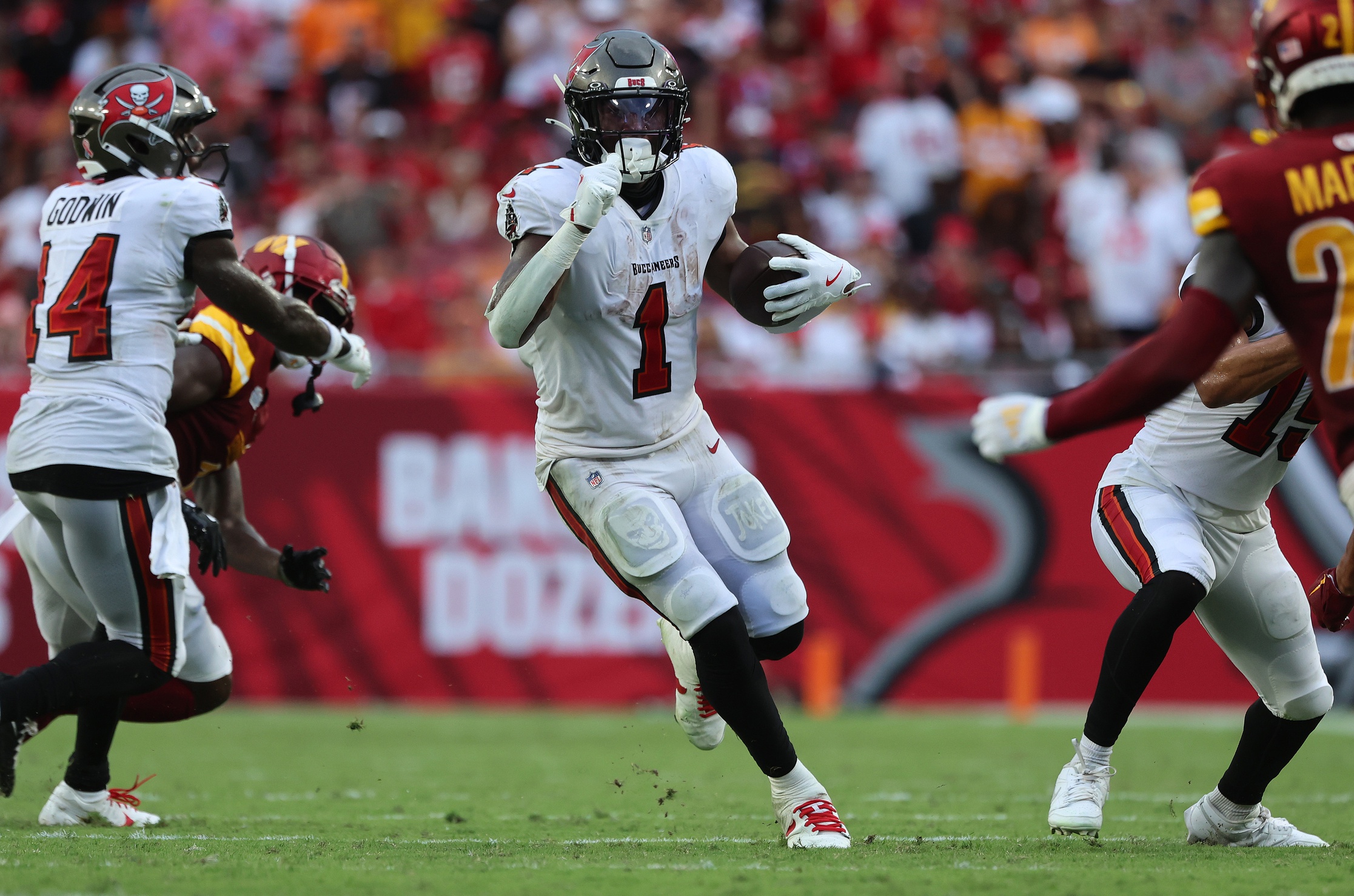 nfl picks Rachaad White Tampa Bay Buccaneers predictions best bet odds