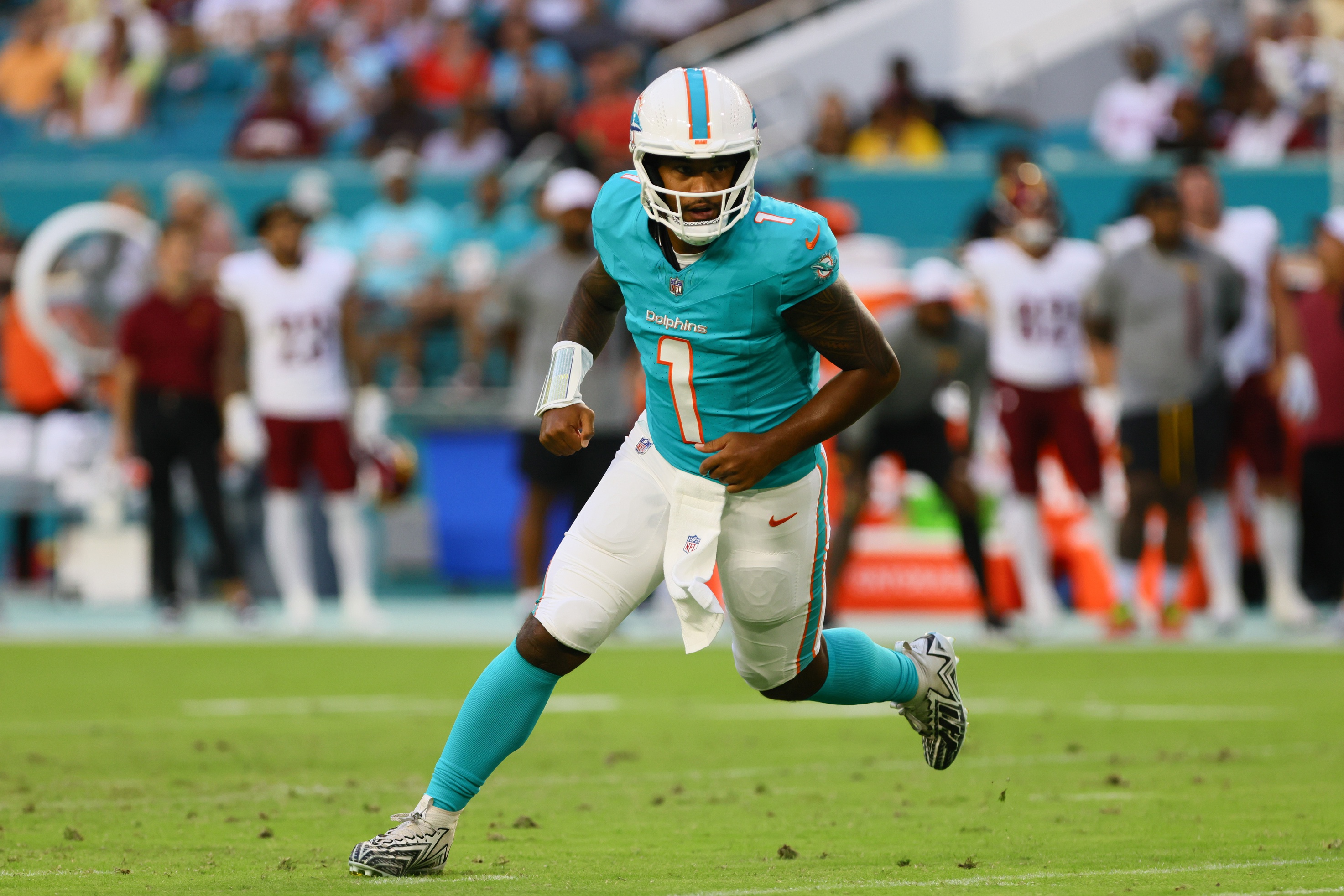 nfl picks Tua Tagovailoa Miami Dolphins predictions best bet odds