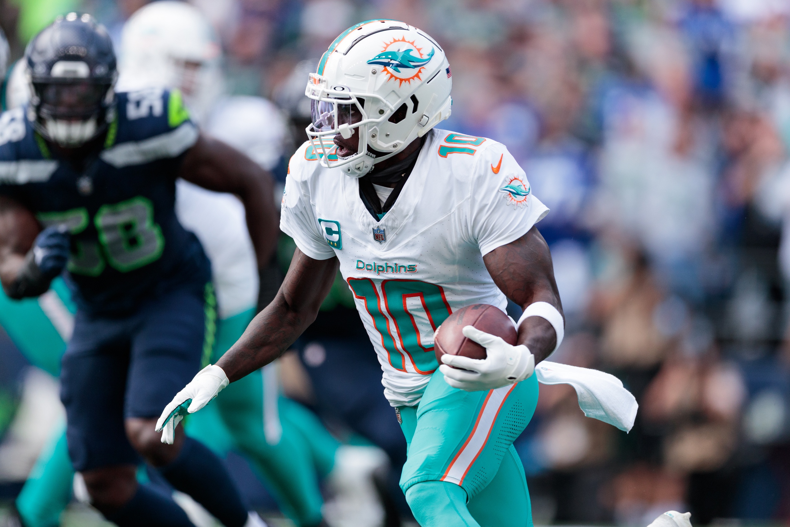 nfl picks Tyreek Hill Miami Dolphins predictions best bet odds