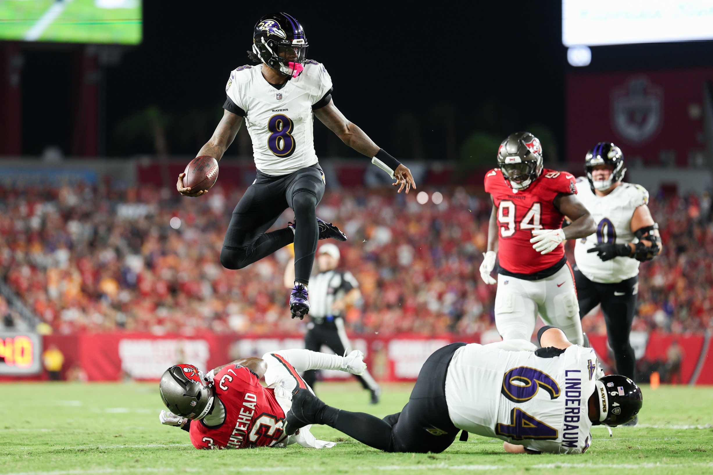 NFL survivor pool picks Week 8 Lamar Jackson Baltimore Ravens