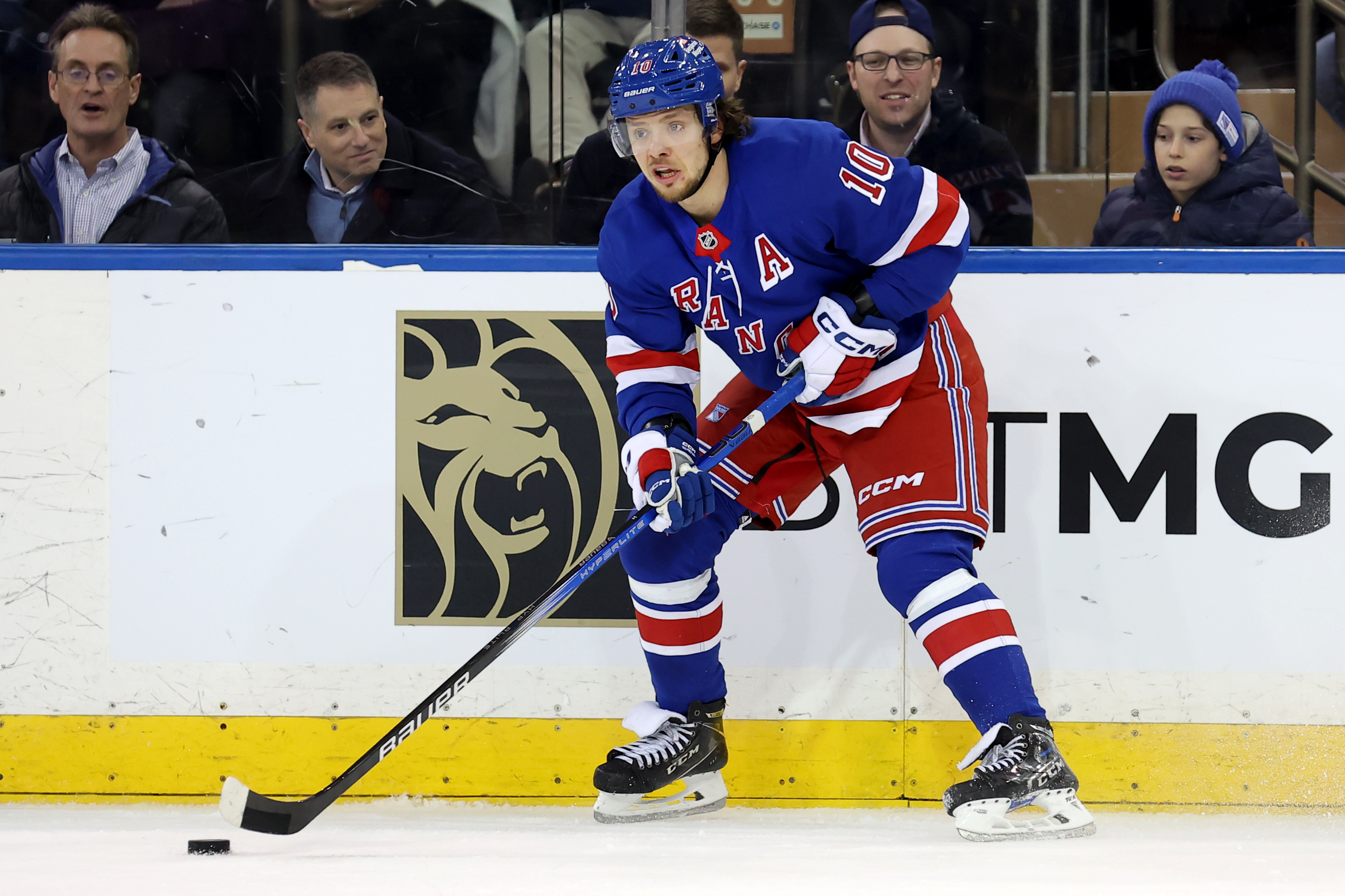 NHL hot and cold betting teams moneyline and ATS Artemi Panarin New York Rangers