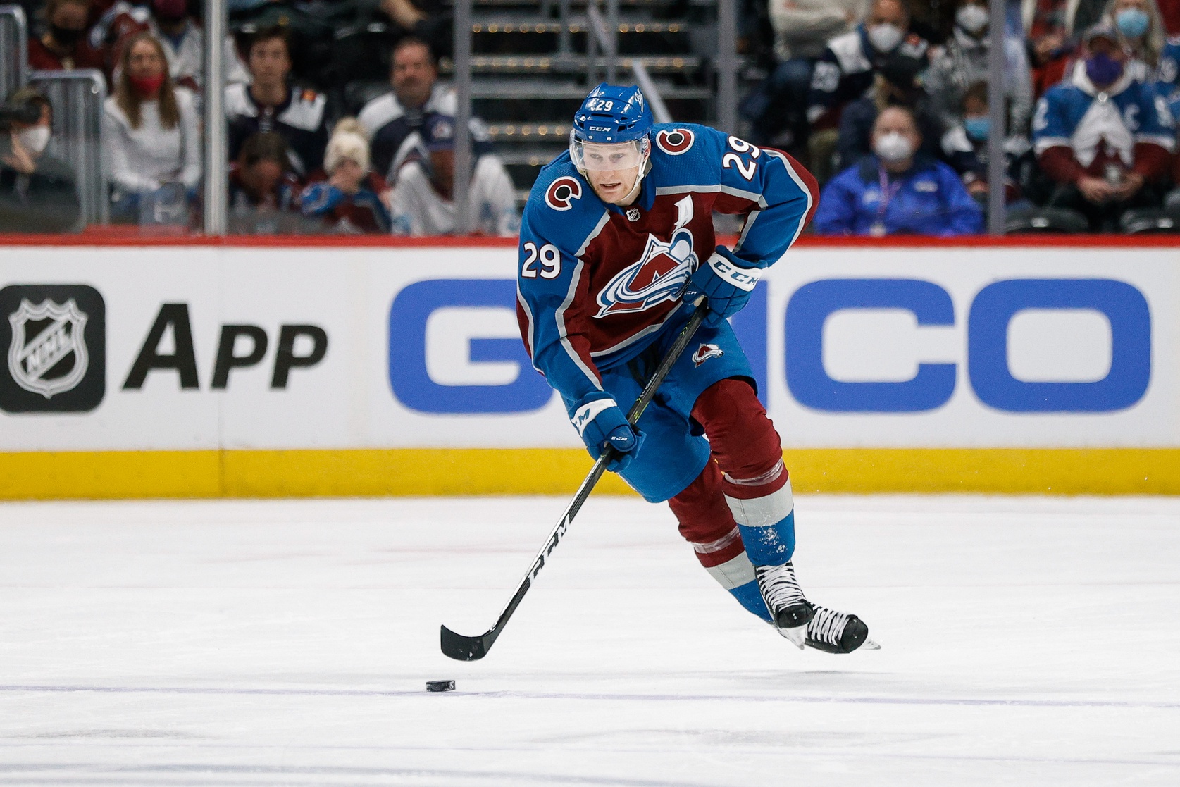 nhl picks Nathan MacKinnon Colorado Avalanche predictions best bet odds