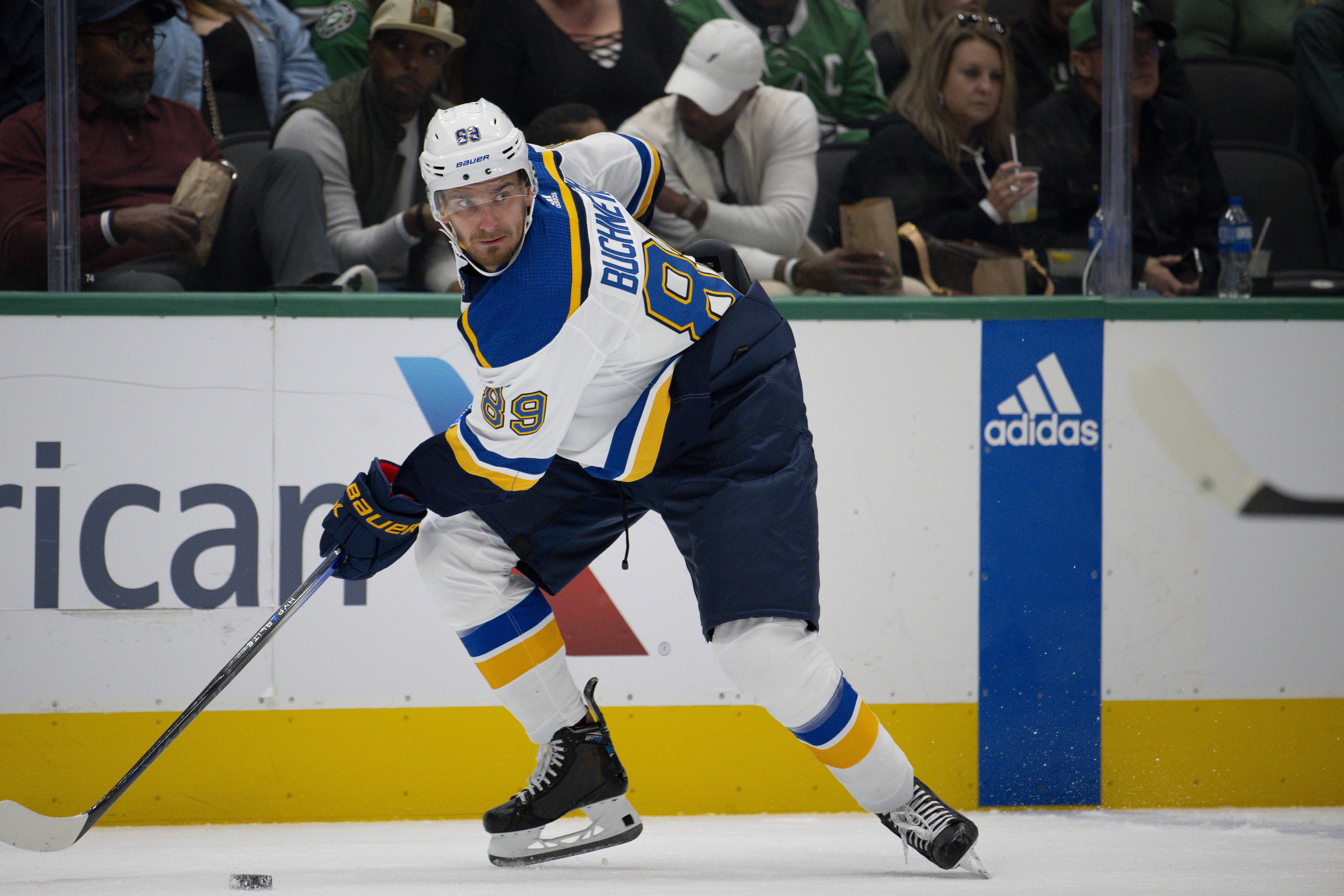 St. Louis Blues at Chicago Blackhawks odds, picks and predictions
