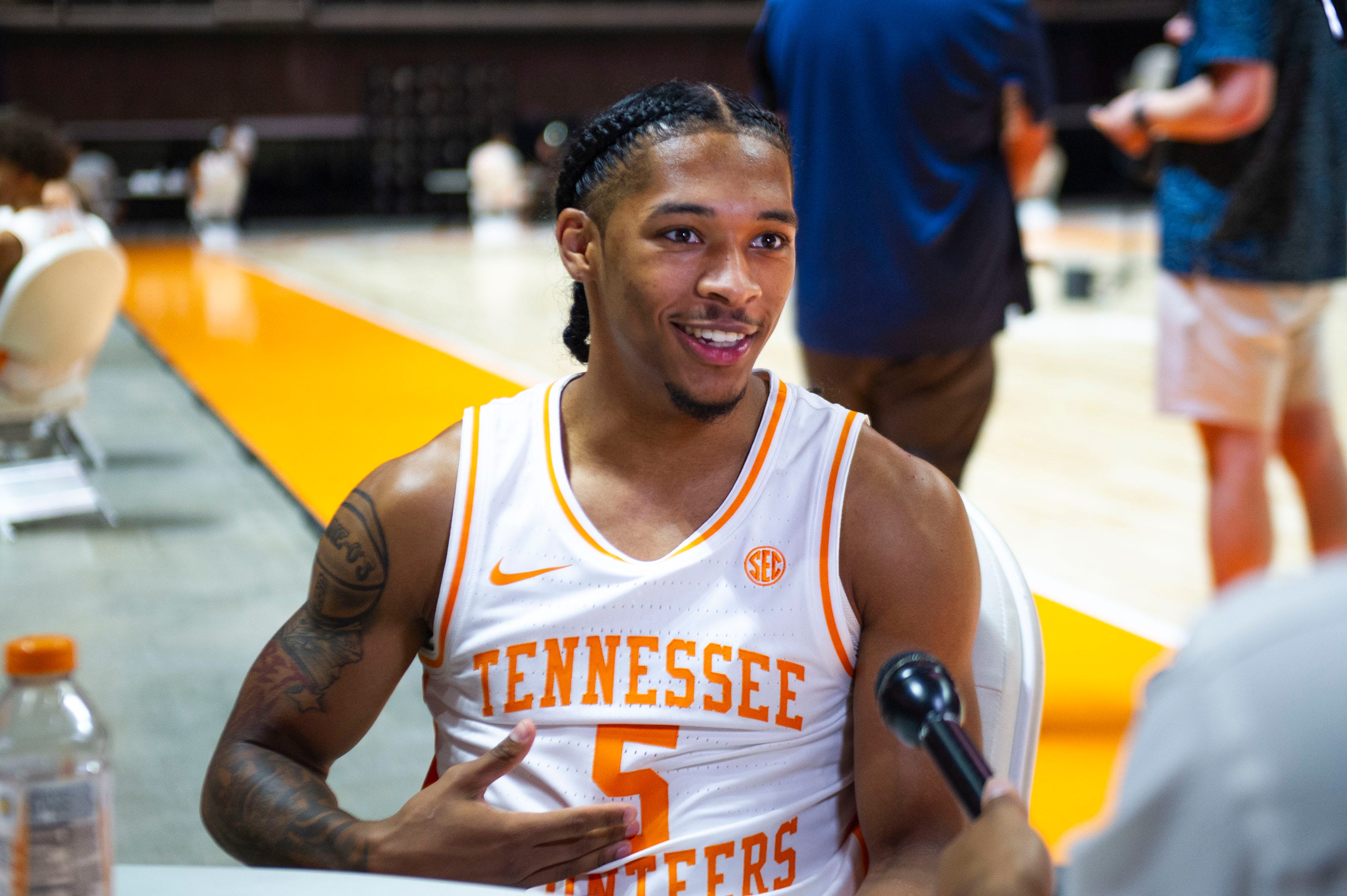 Tennessee Volunteers basketball predictions Zakai Ziegler