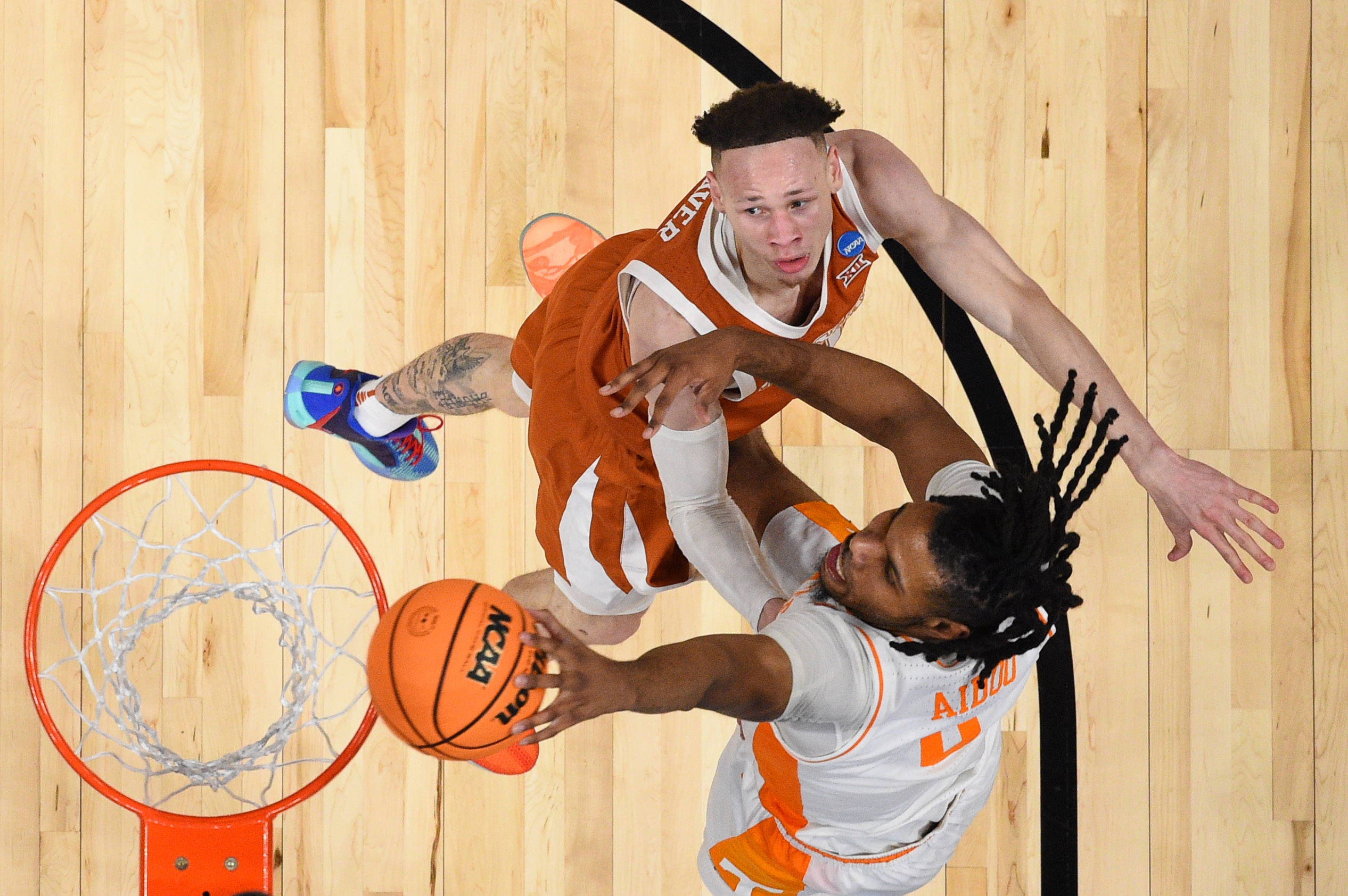 Texas Longhorns basketball predictions Chendall Weaver