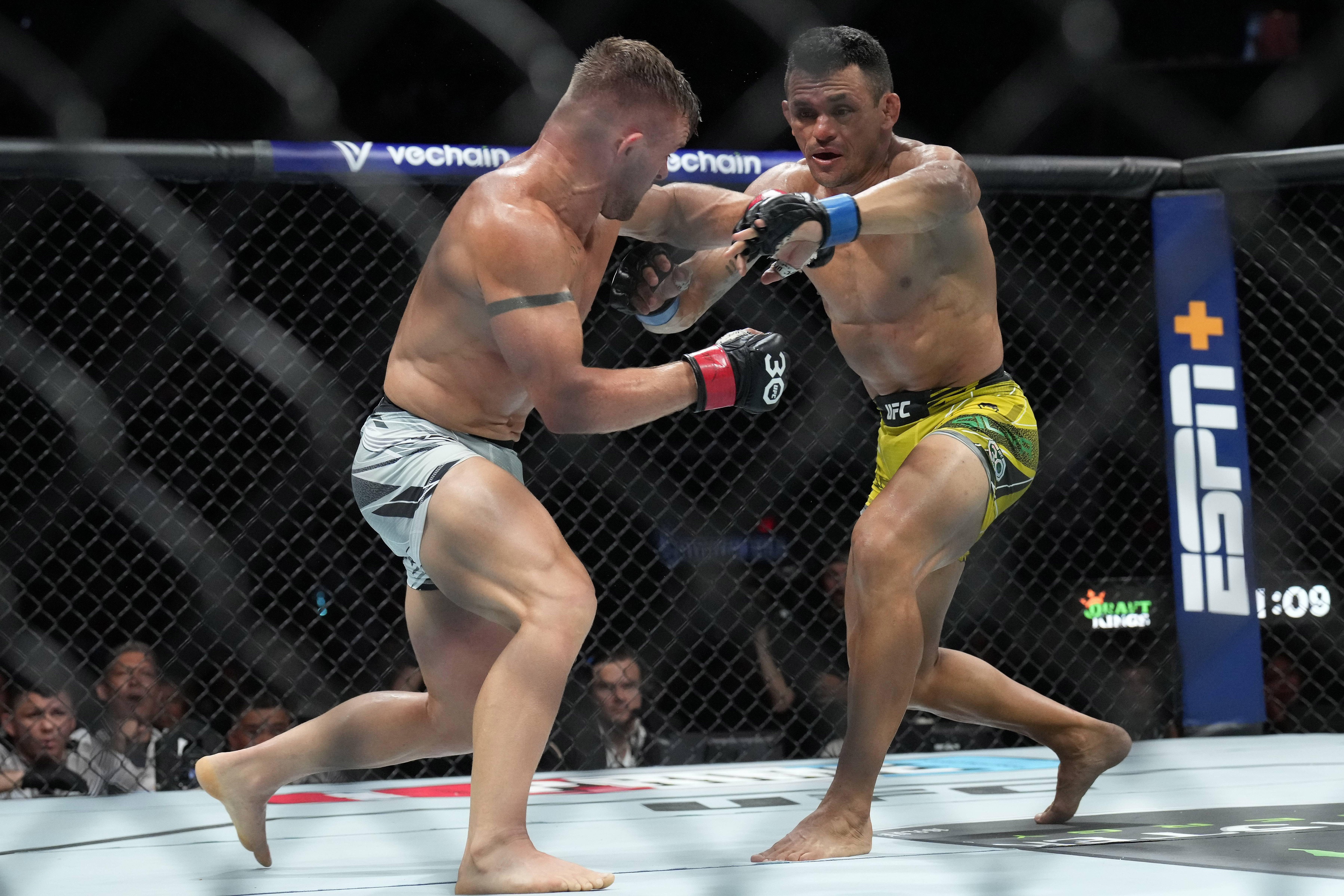 ufc picks Douglas Silva de Andrade ufc predictions best bet odds