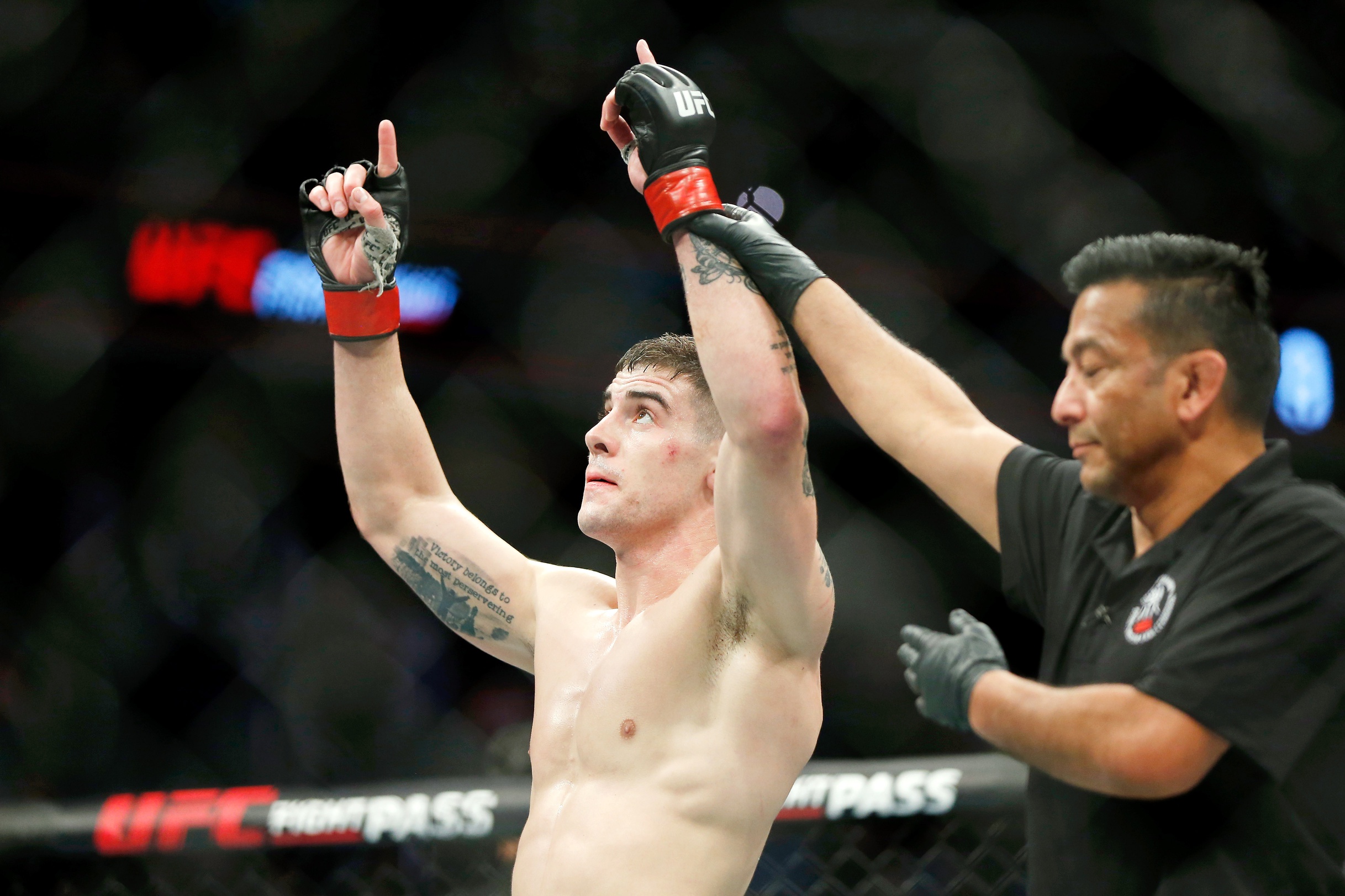 ufc picks Joe Solecki predictions best bet odds