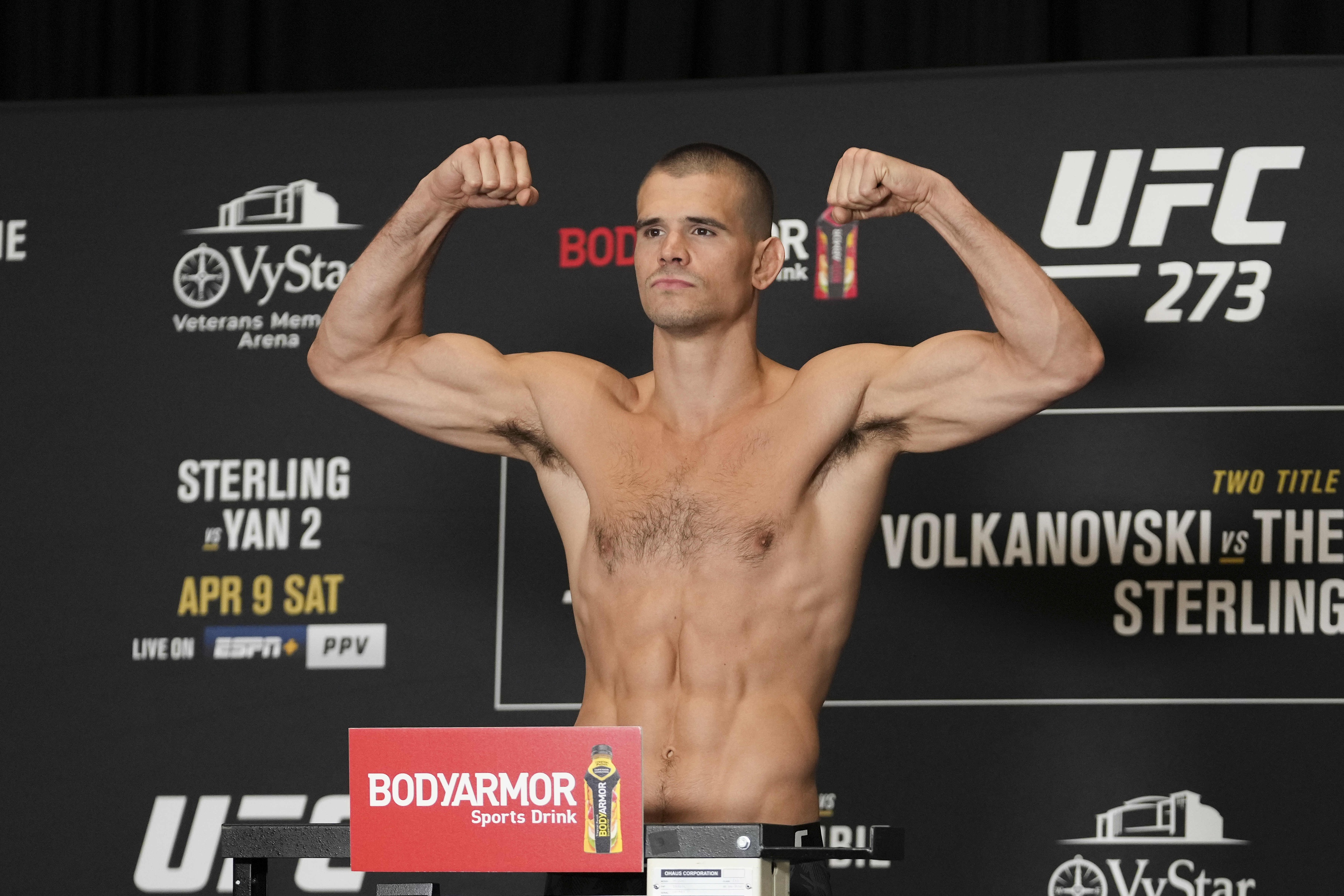 Mickey Gall vs Bassil Hafez Pick, 6/1/2024 Predictions UFC 302 Odds