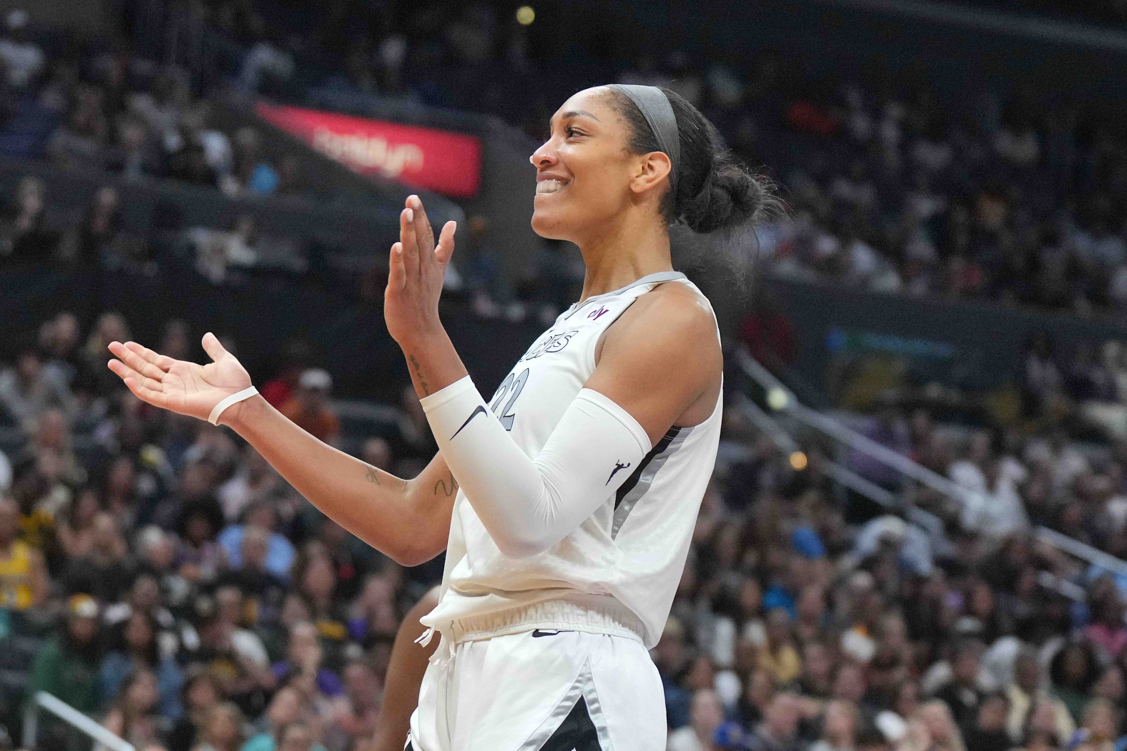 wnba picks A'ja Wilson Las Vegas Aces predictions best bet odds