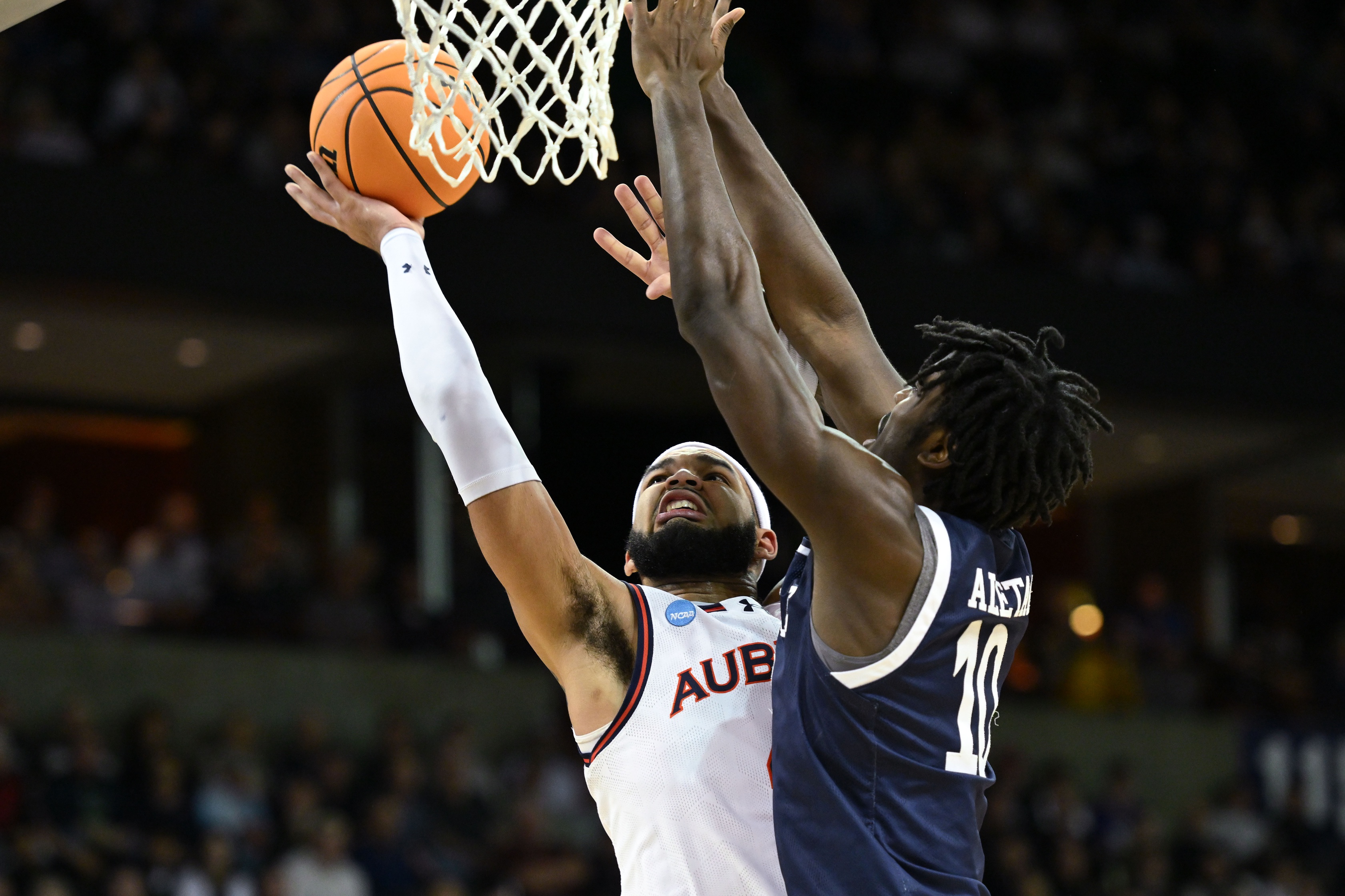 Auburn Tigers basketball predictions Johni Broome 