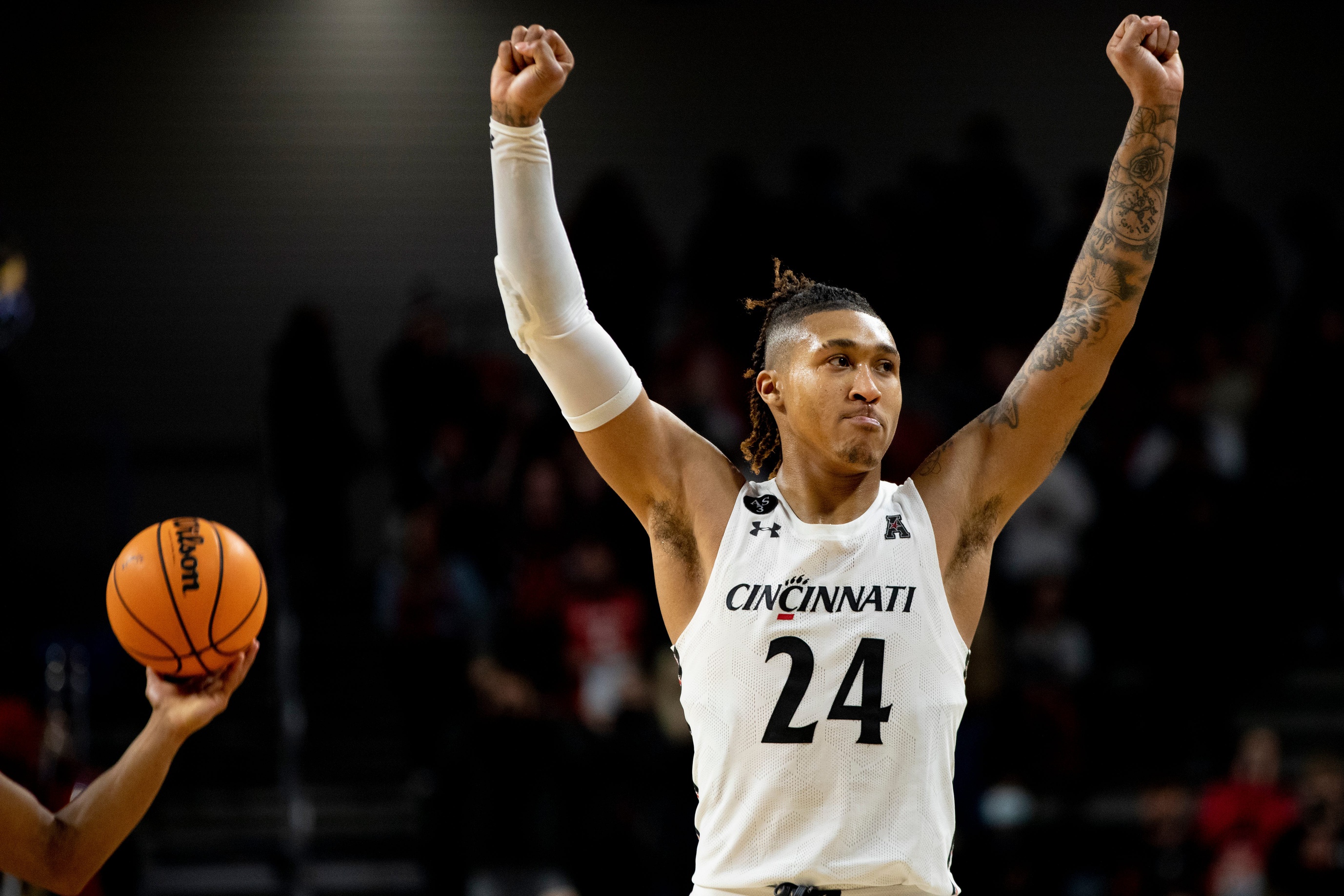 Houston Cougars vs Cincinnati Bearcats Prediction, 1/8/2023 College Basketball Picks, Best Bets & Odds