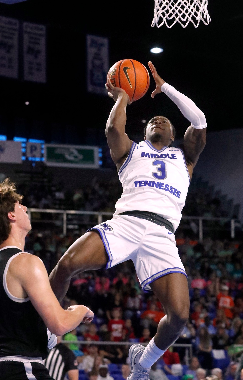 college basketball picks Jestin Porter MTSU Blue Raiders predictions best bet odds